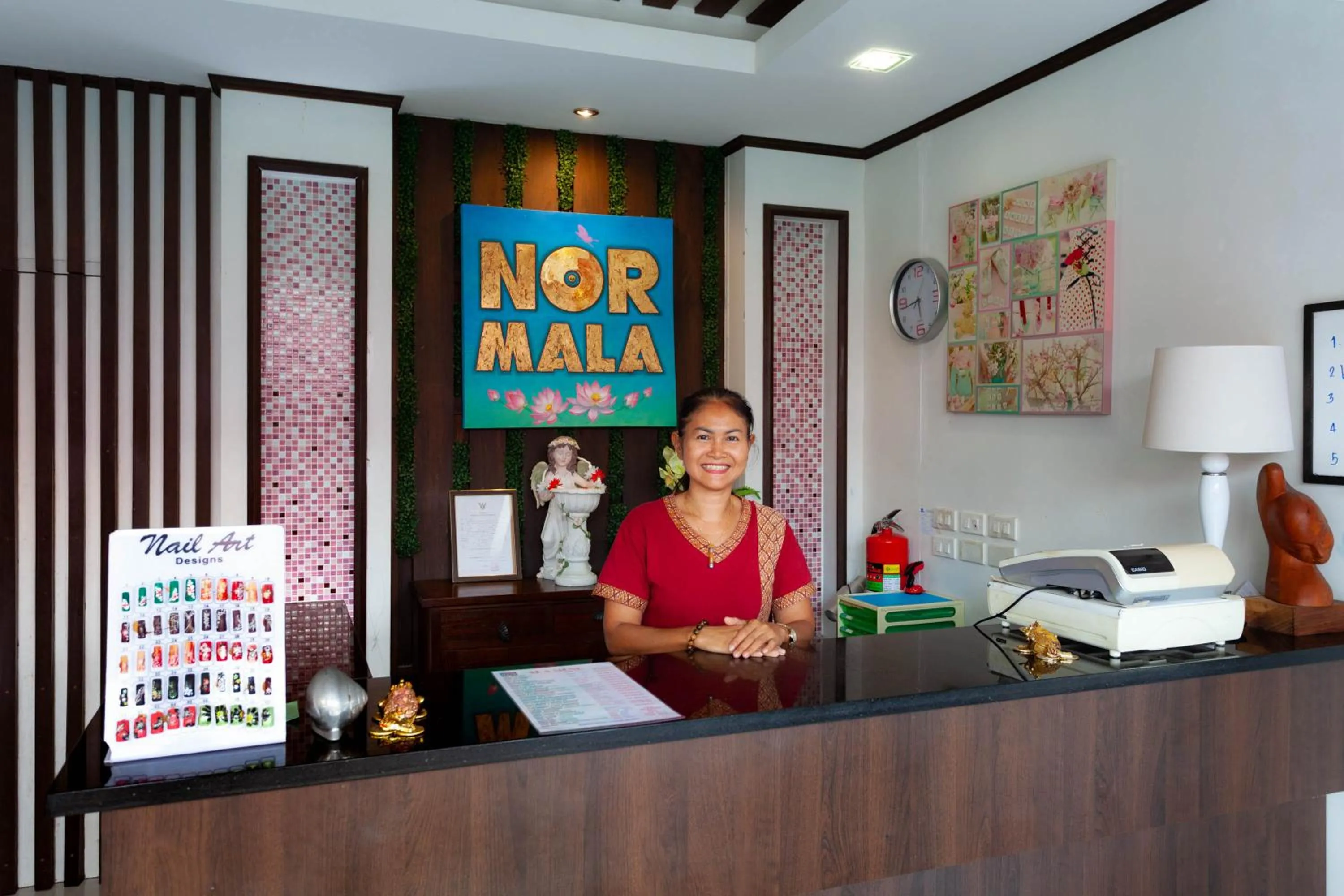 Massage in Baumancasa Beach Resort