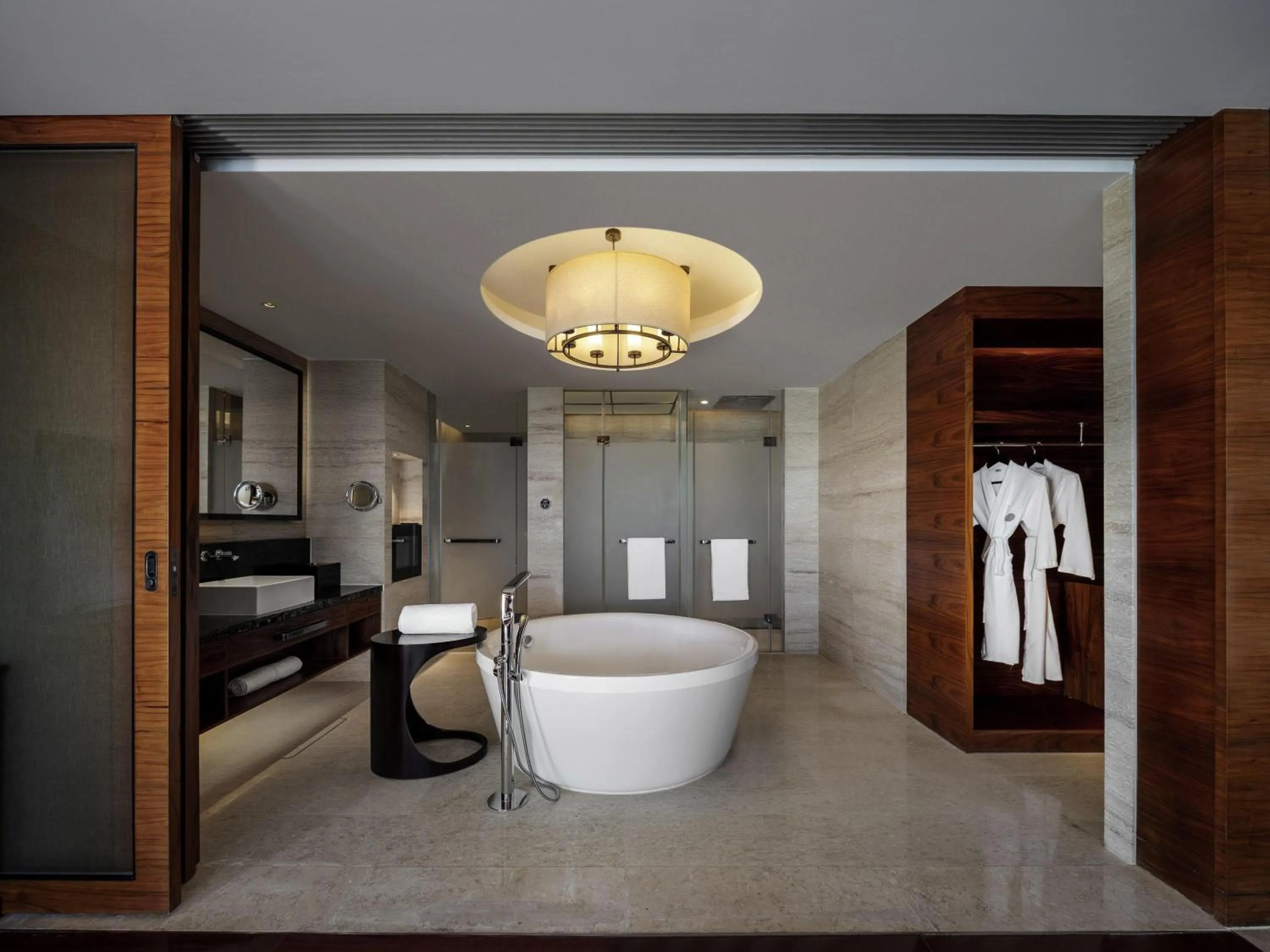 Bedroom in Pullman Oceanview Sanya Bay Resort & Spa