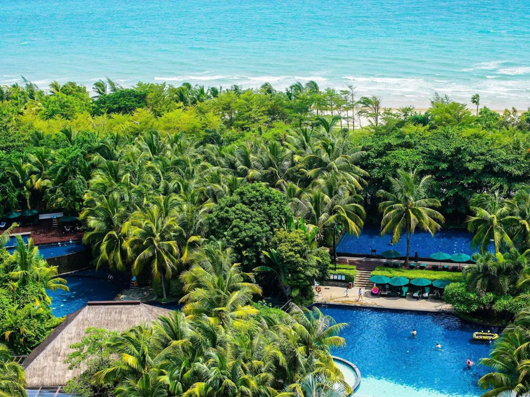 Pool view in Pullman Oceanview Sanya Bay Resort & Spa