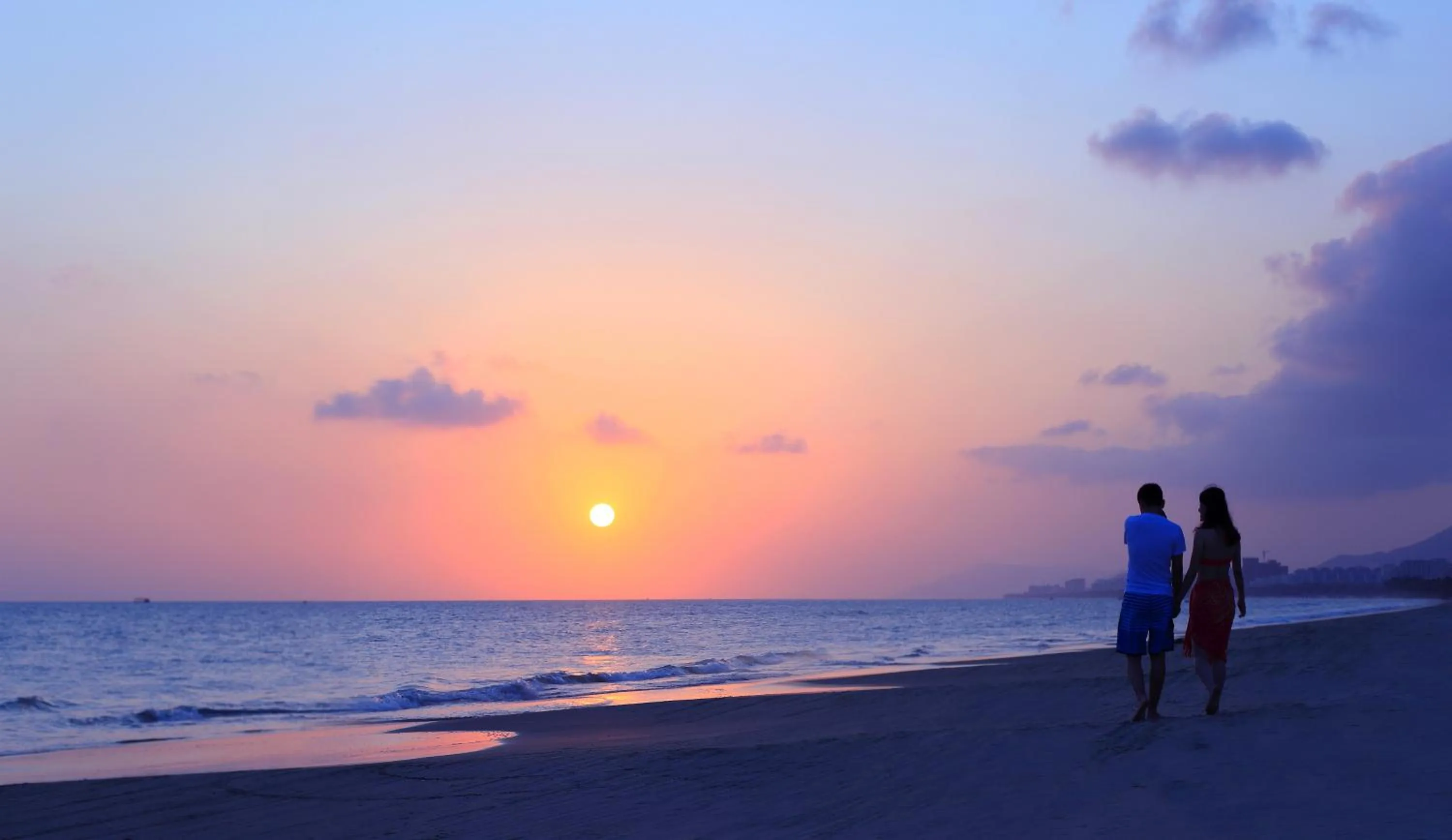 Beach in Pullman Oceanview Sanya Bay Resort & Spa