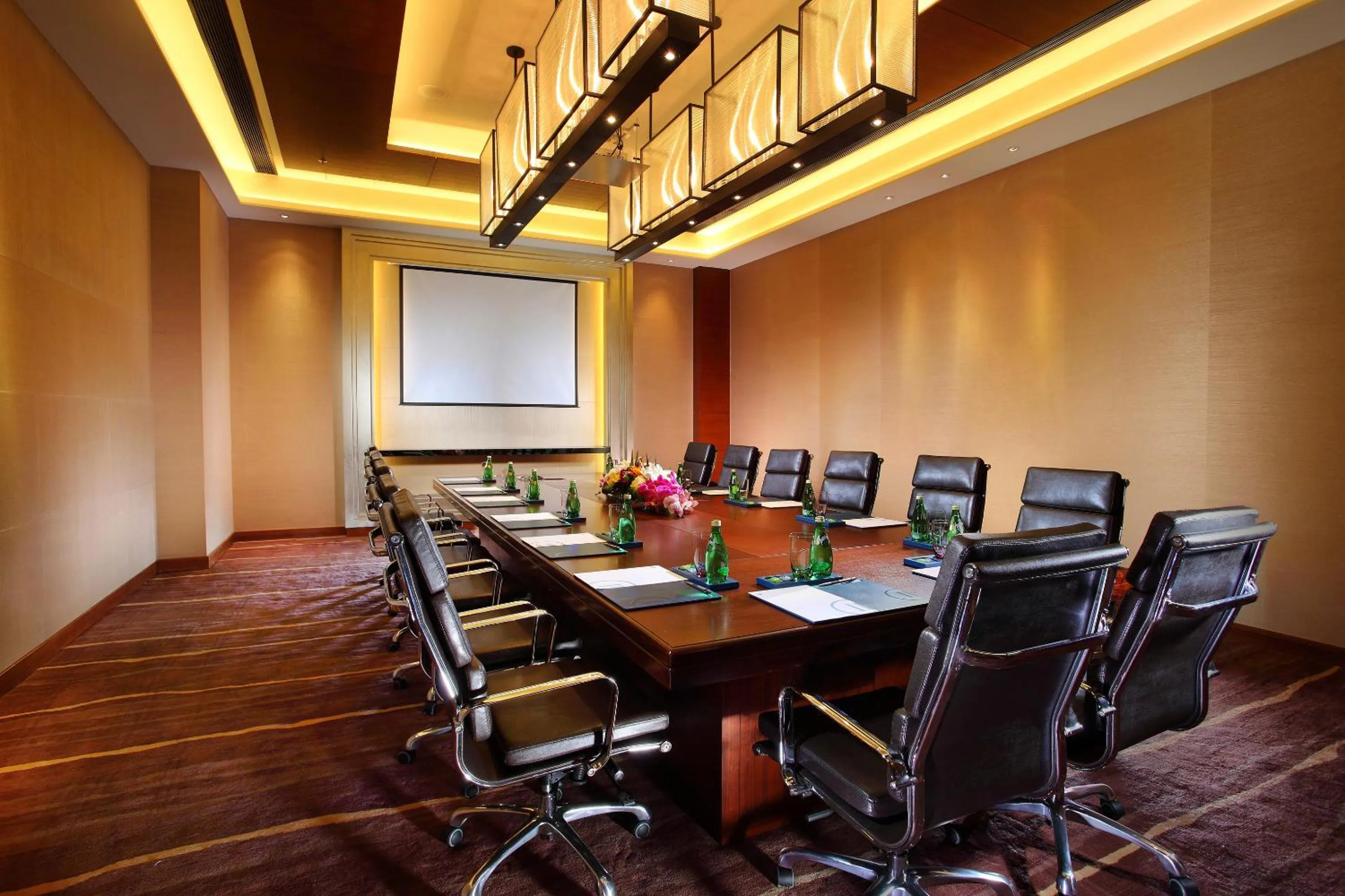 Meeting/conference room in Pullman Oceanview Sanya Bay Resort & Spa