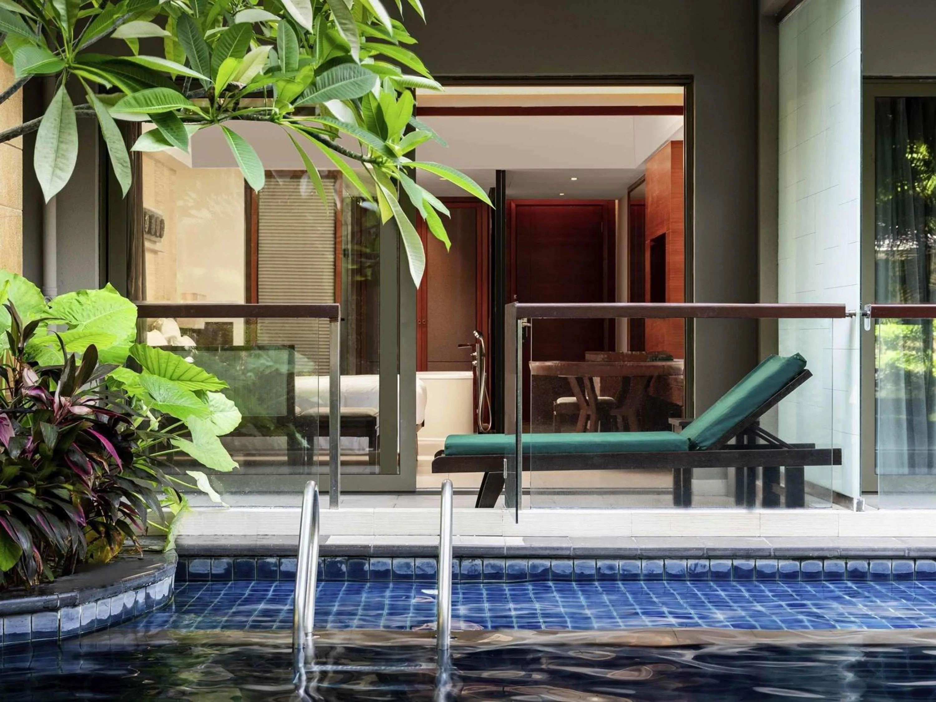 Bedroom in Pullman Oceanview Sanya Bay Resort & Spa