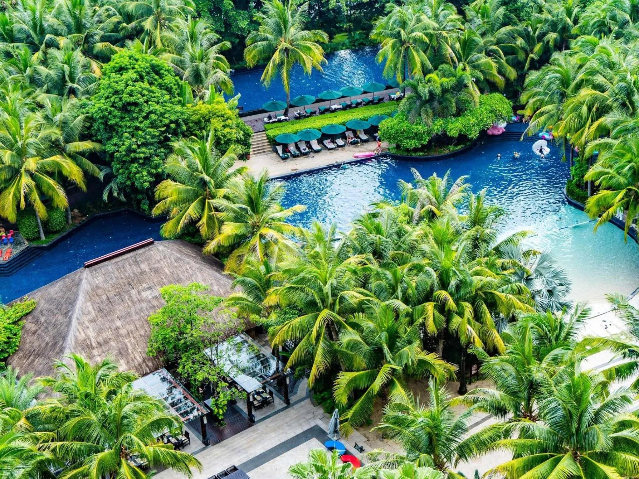 Pool view in Pullman Oceanview Sanya Bay Resort & Spa