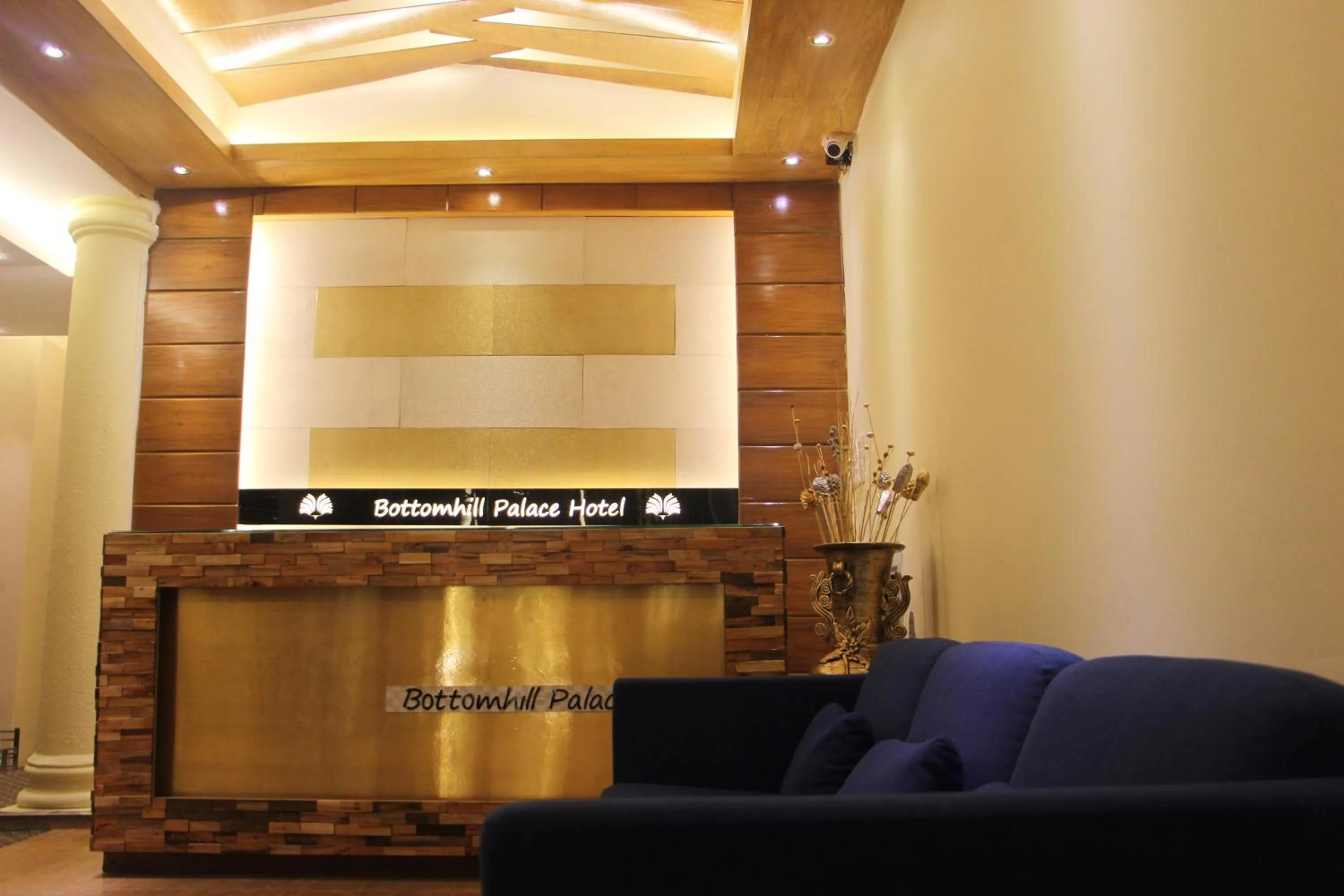 Bottomhill Palace Hotel