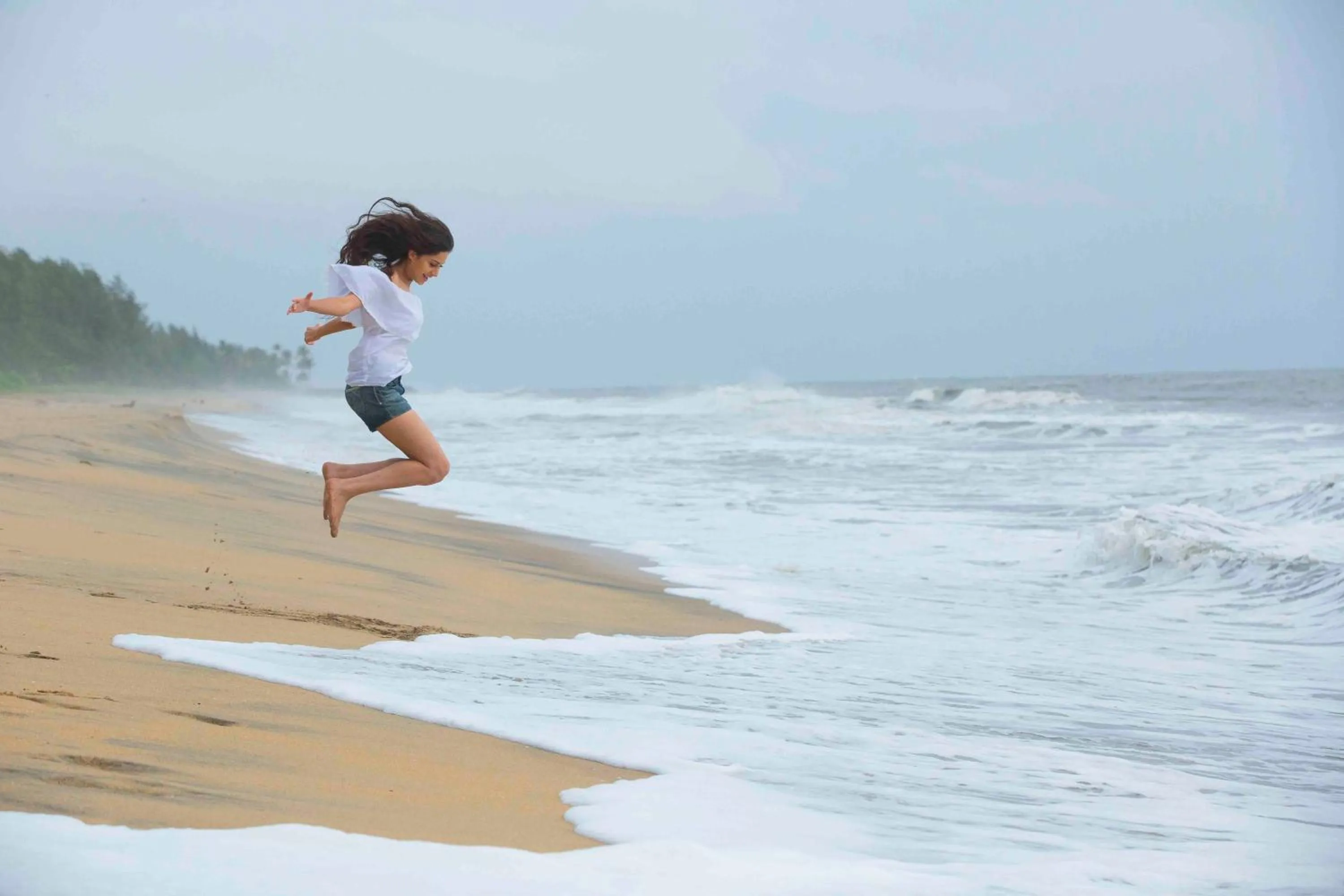 Beach in Indriya Sands