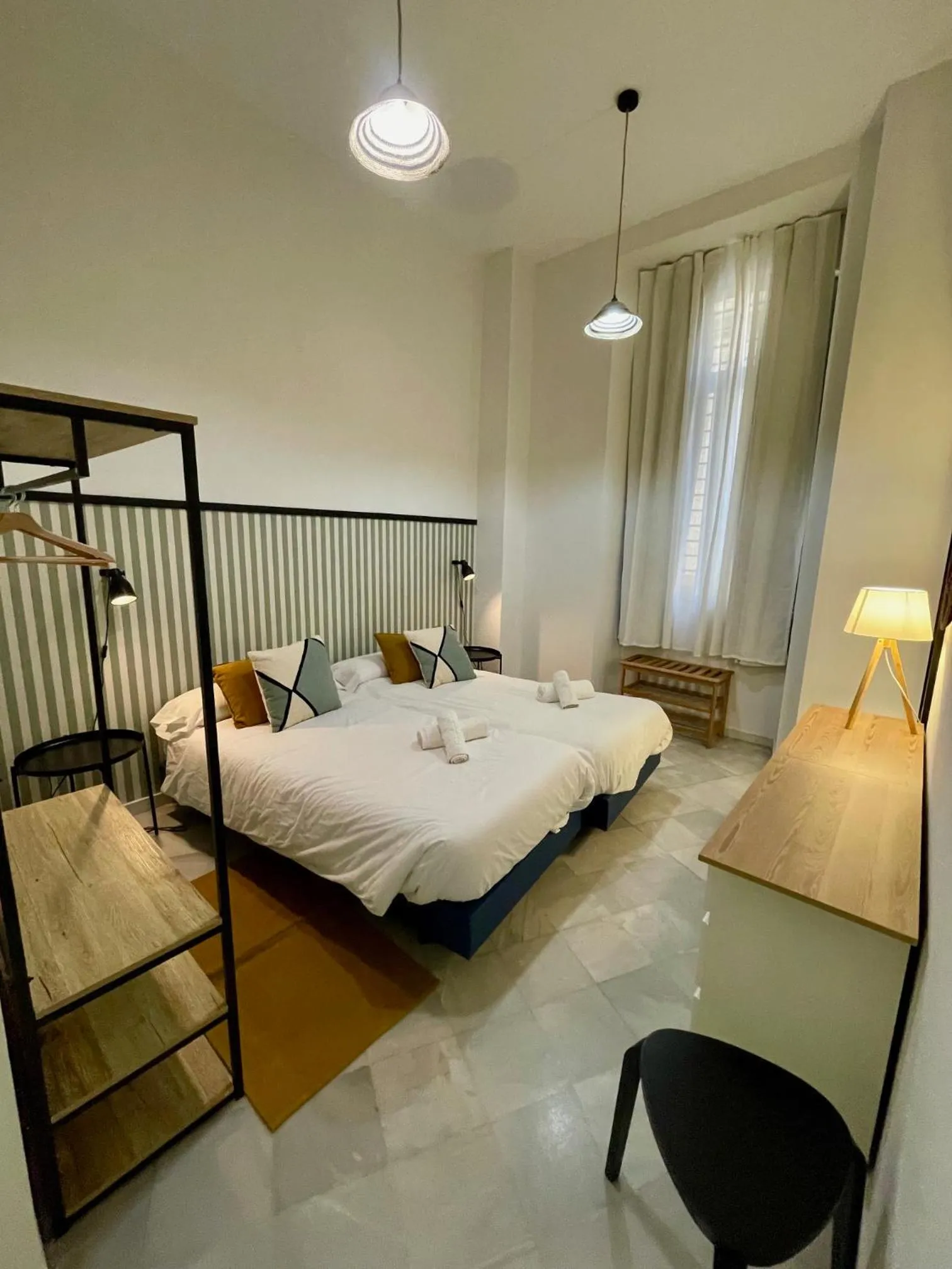 Photo of the whole room, Bed in New Samay Hostel