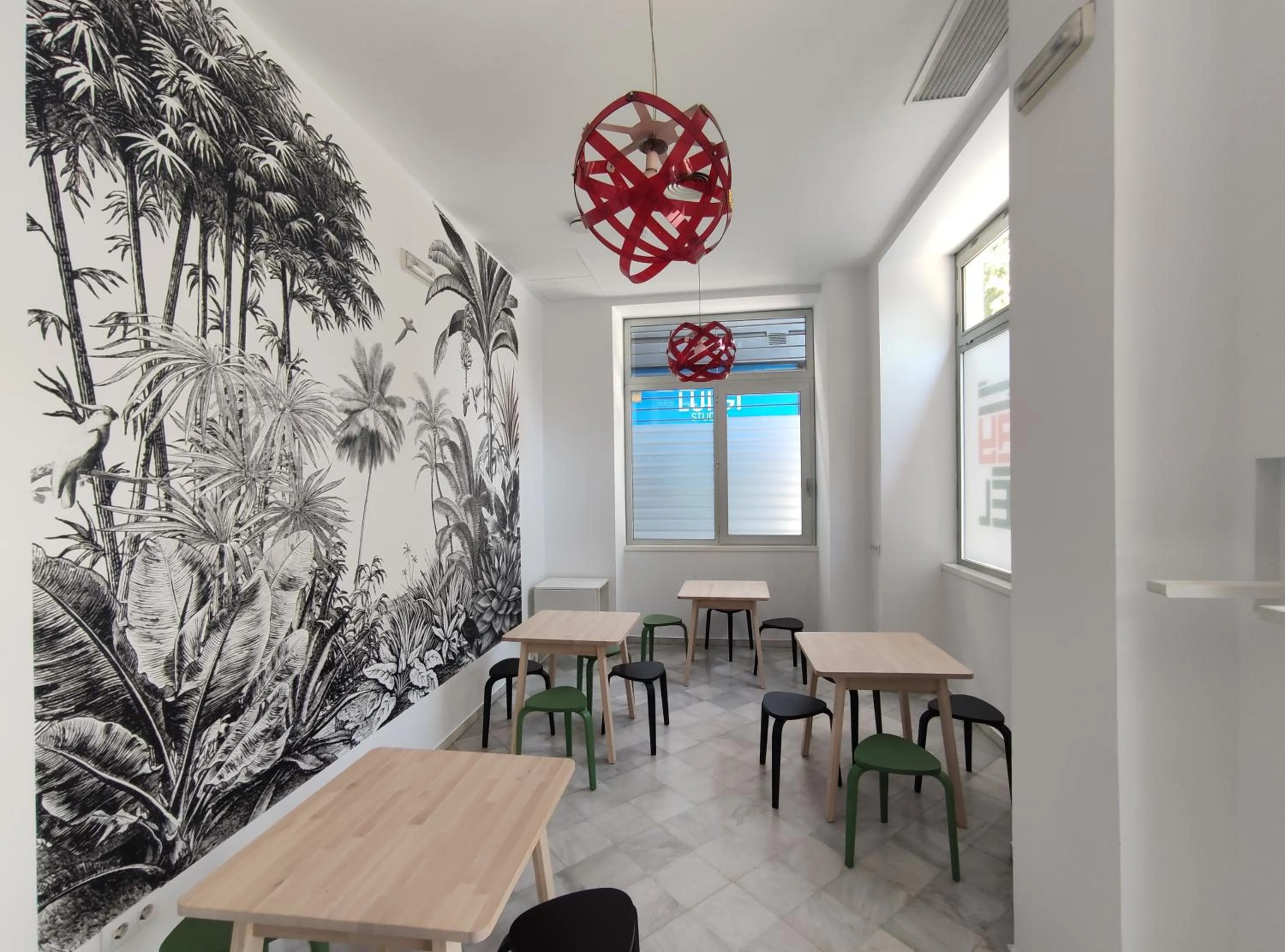 Communal kitchen in New Samay Hostel