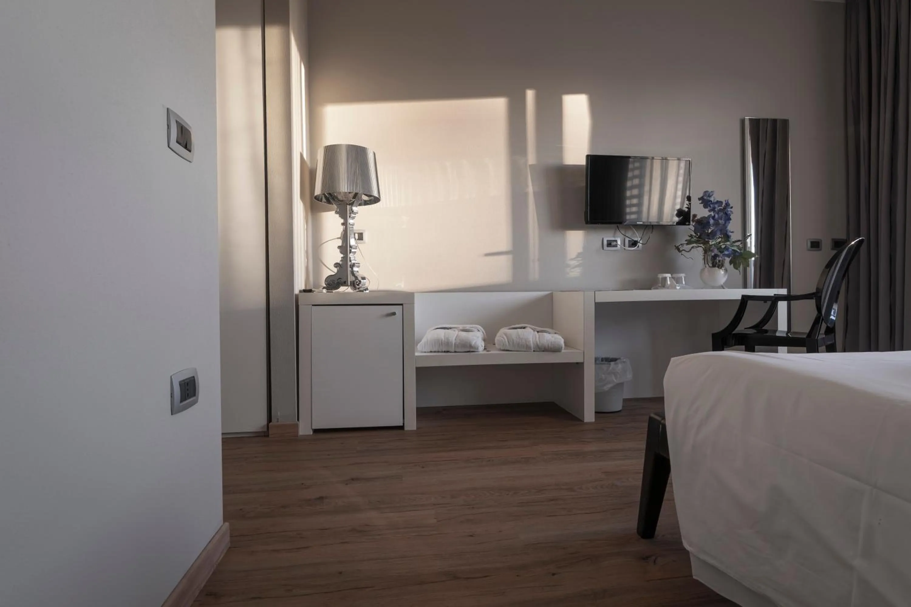 Photo of the whole room, Bed in Terme Di Venturina - Toscana