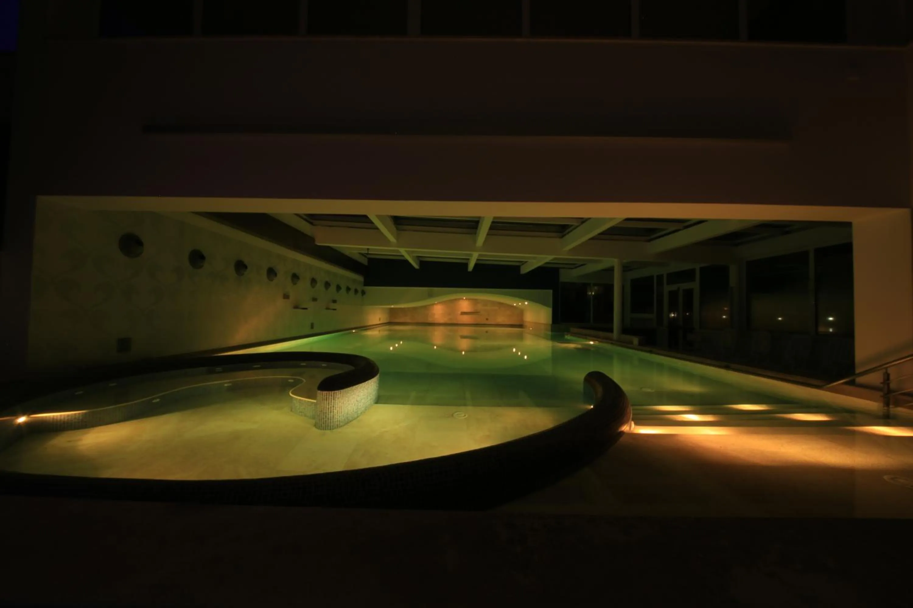 Hot Spring Bath in Terme Di Venturina - Toscana
