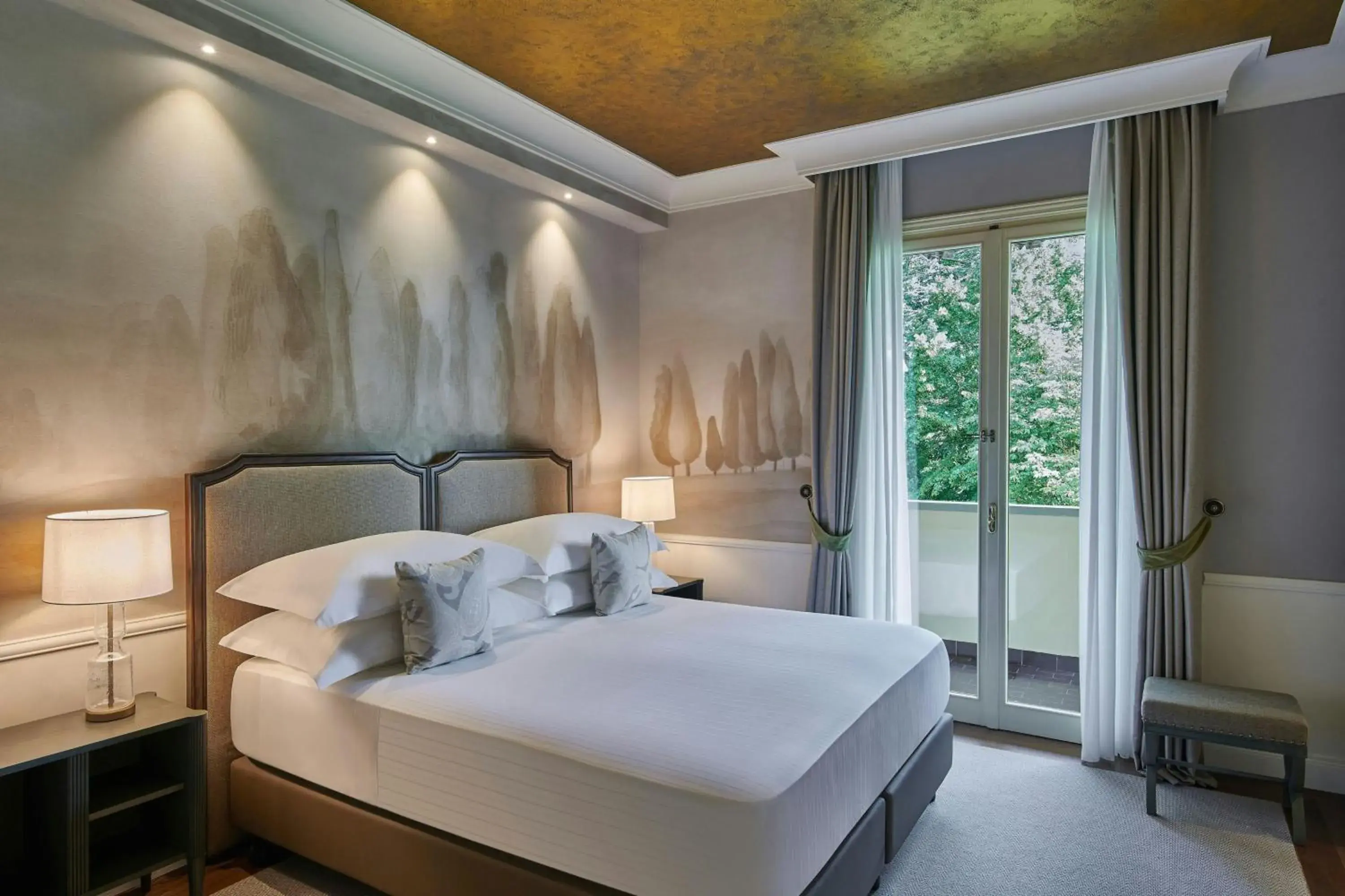 Classic Queen Room with Balcony and Garden View in Grotta Giusti Thermal Spa Resort Tuscany, Autograph Collection Classic Queen Room with Balcony and Garden View in Grotta Giusti Thermal Spa Resort Tuscany, Autograph Collection