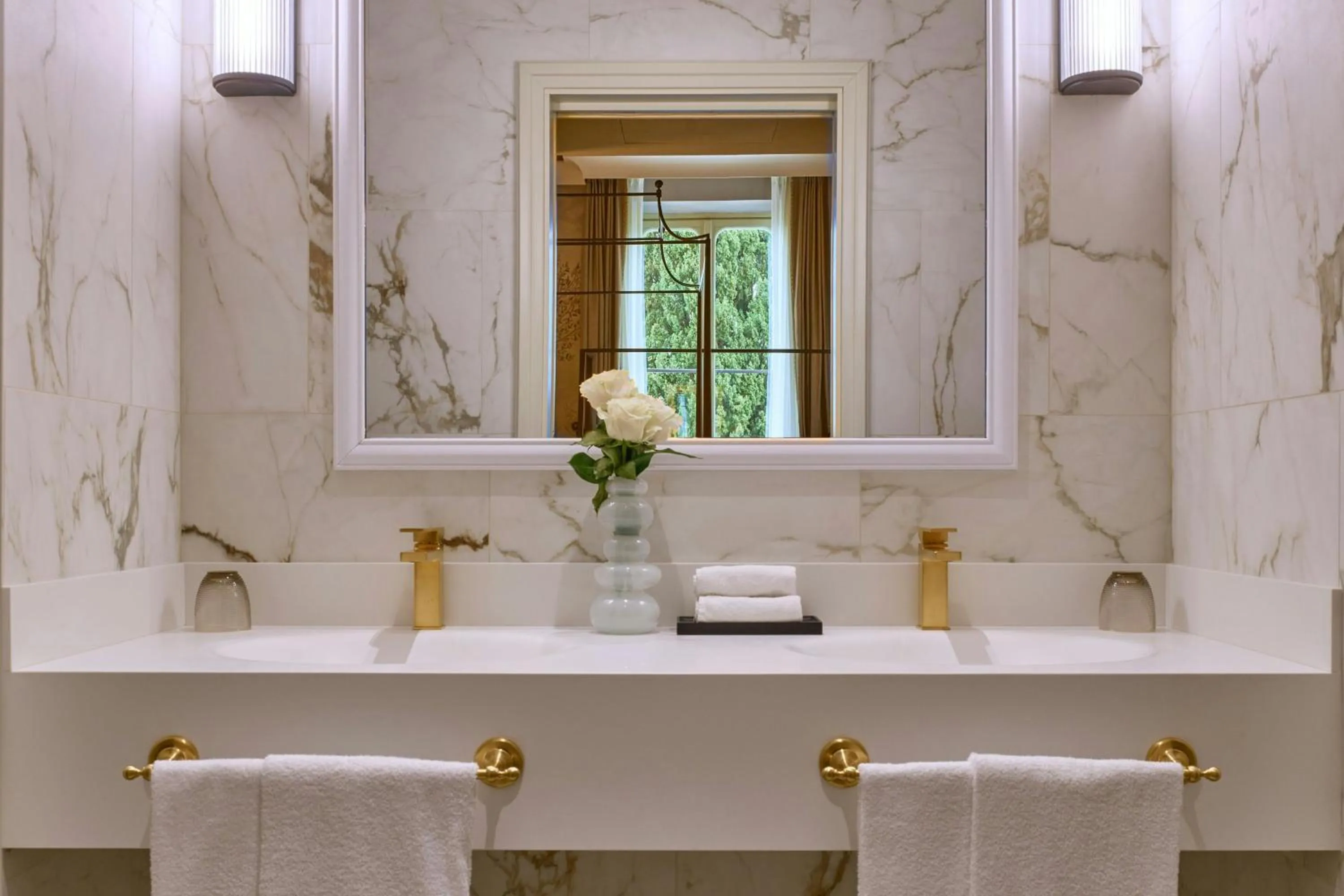 Bathroom in Grotta Giusti Thermal Spa Resort Tuscany, Autograph Collection