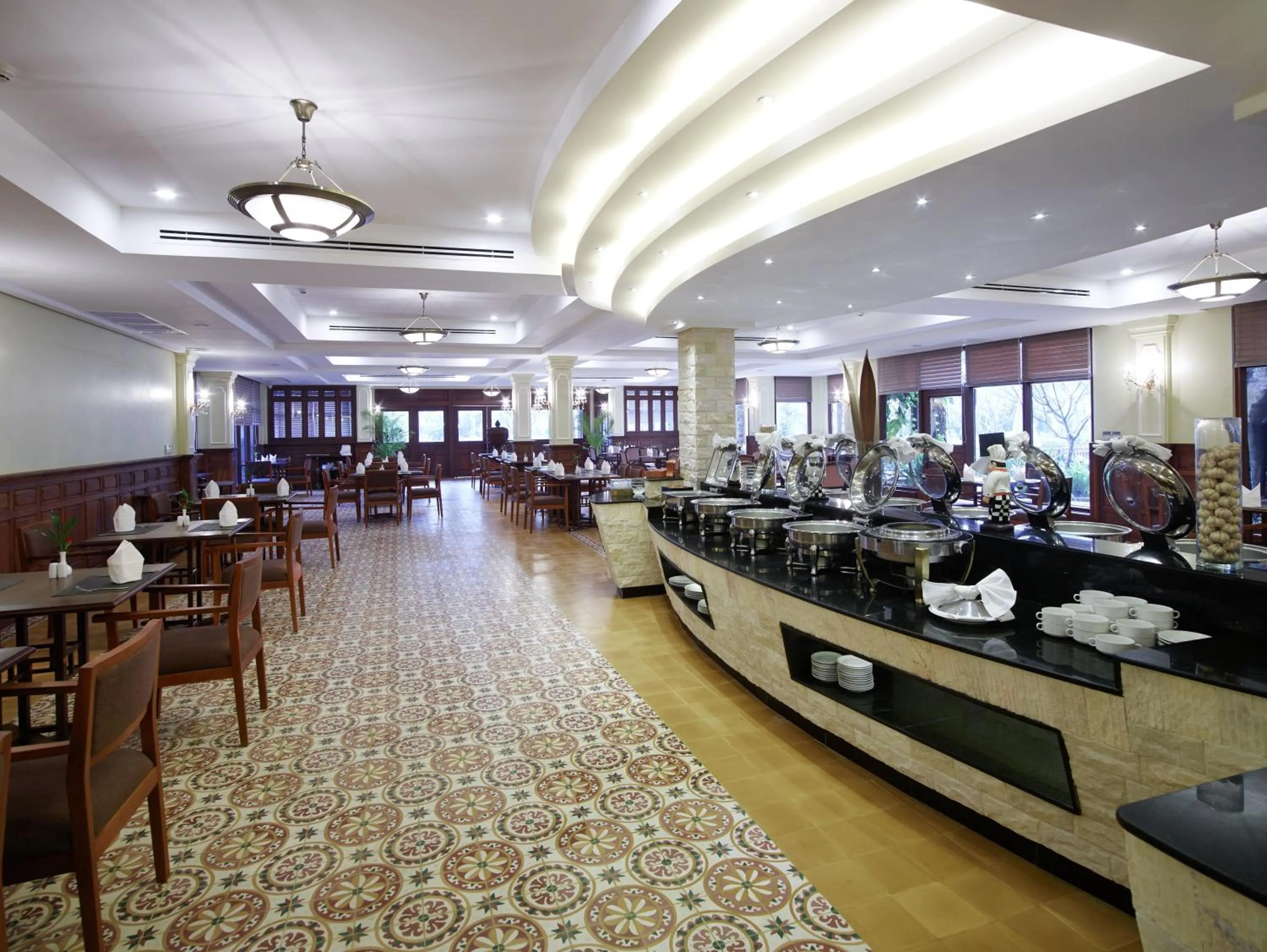 Restaurant/places to eat in Palace Residence & Villa Siem Reap