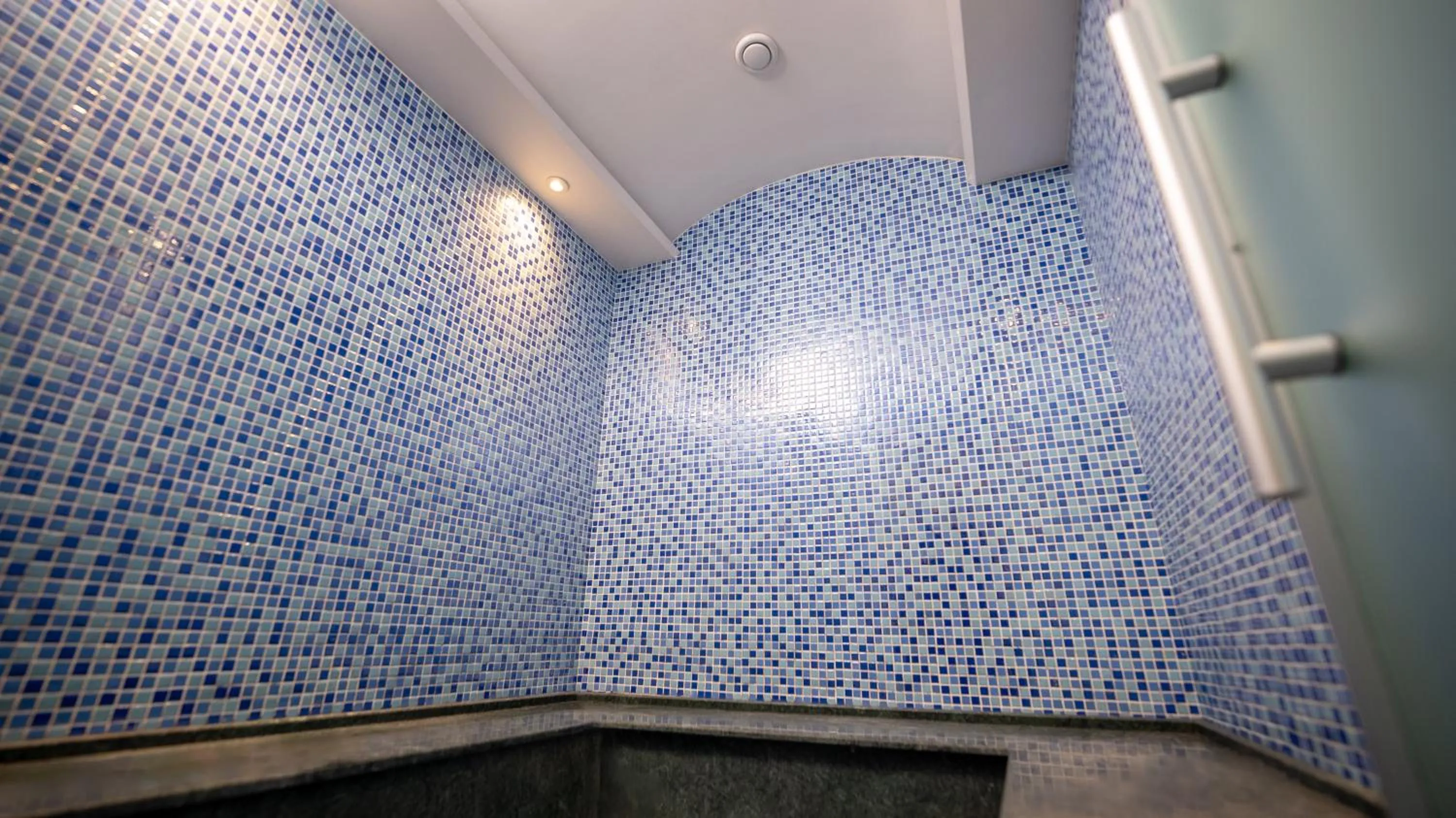 Steam room in Mari Suites Hotel