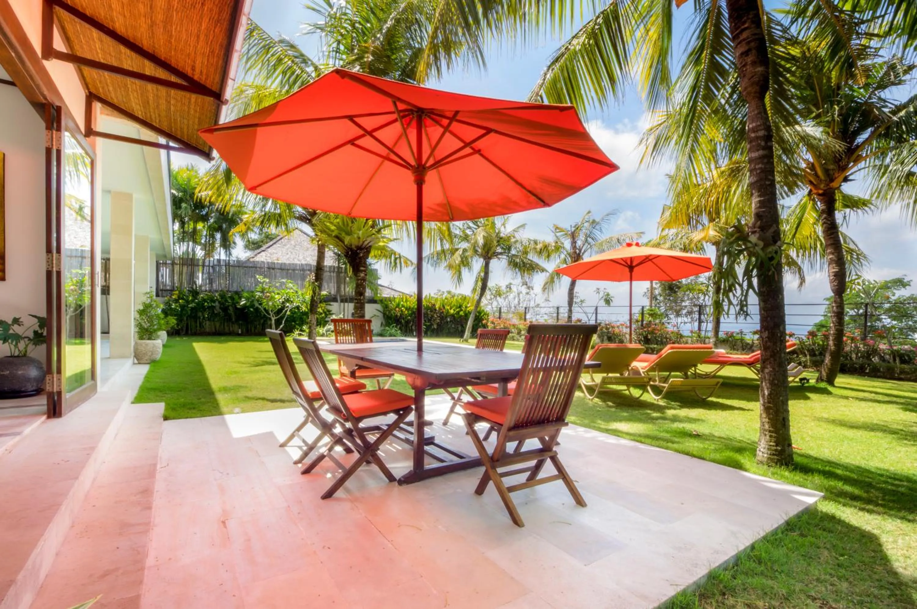 Patio in Dream View Villa
