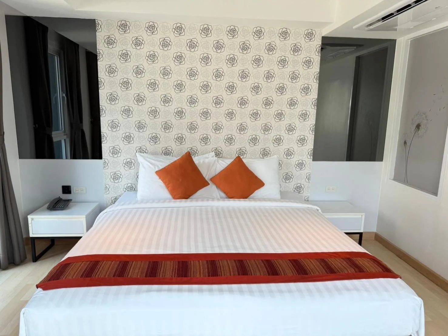 Bed in Le D'Tel Bangkok