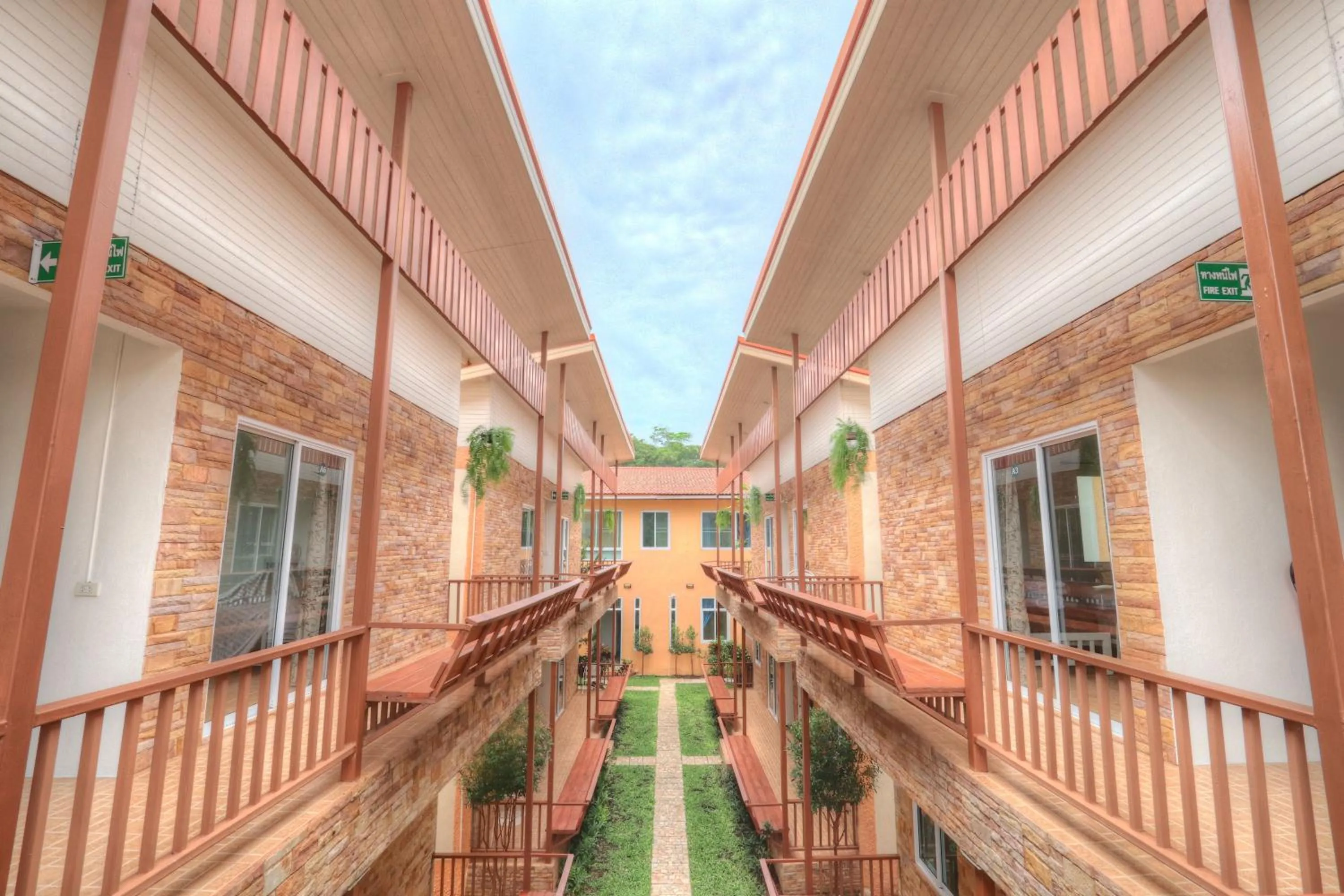 Property building in Rak Na Khaoyai