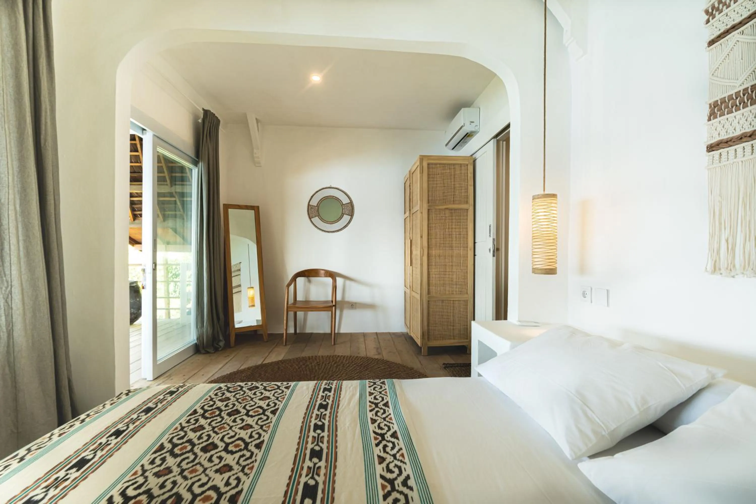 Bed in Bingin Beach House