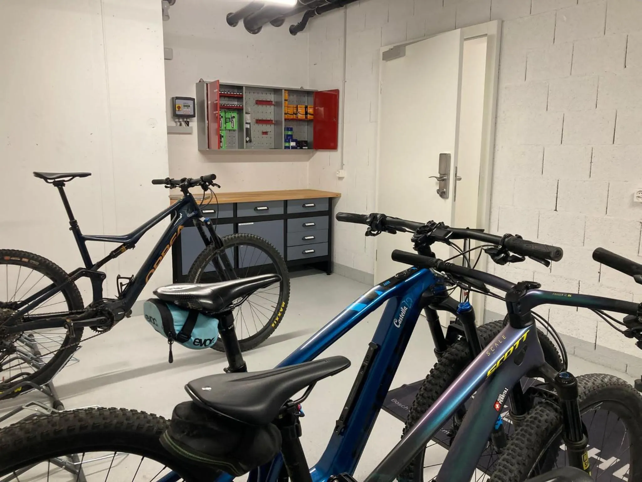 Property building in ibis Bulle - La Gruyère Swiss Bike Hotel