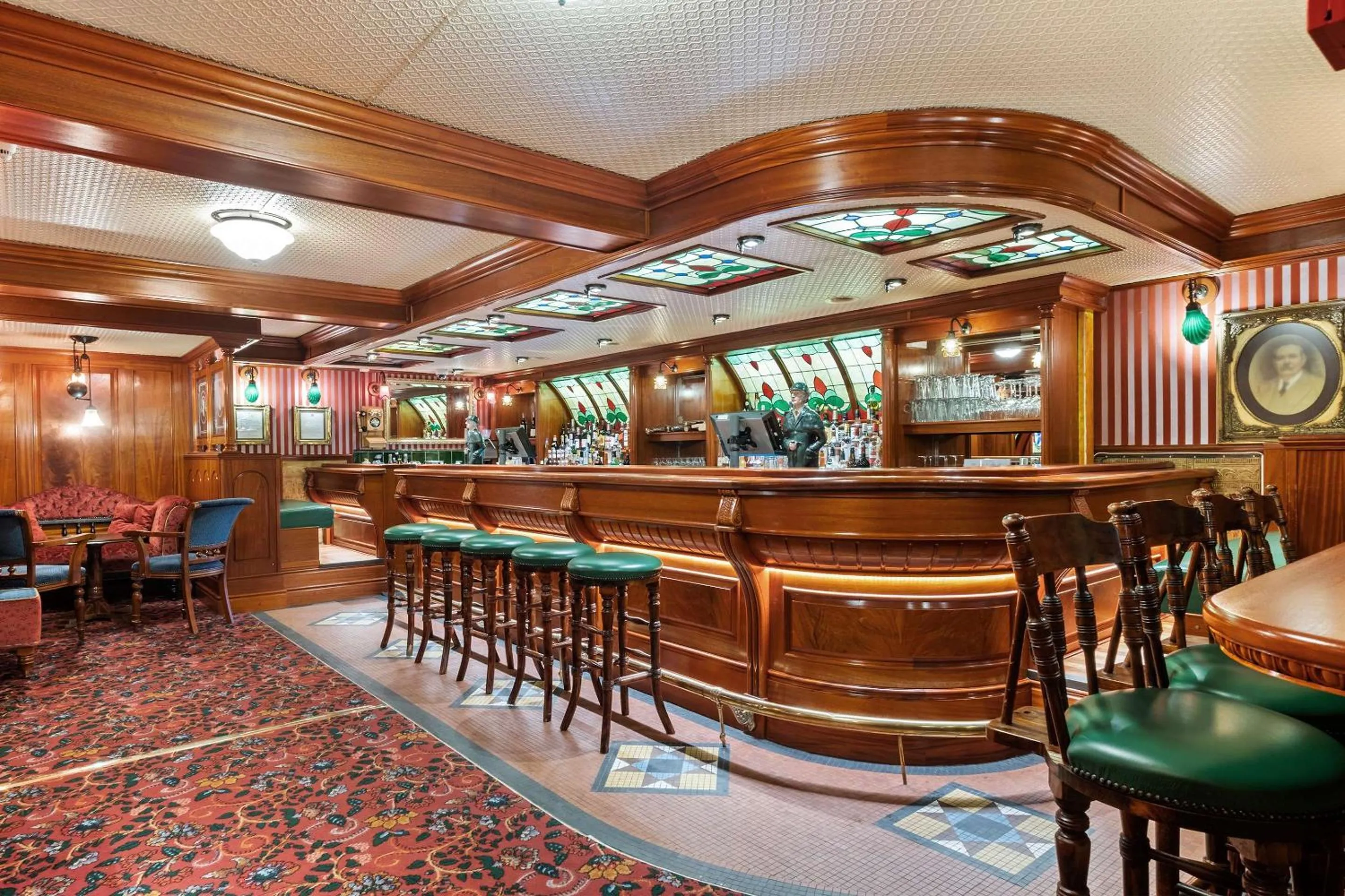 Lounge or bar in Best Western Laegreid Hotell