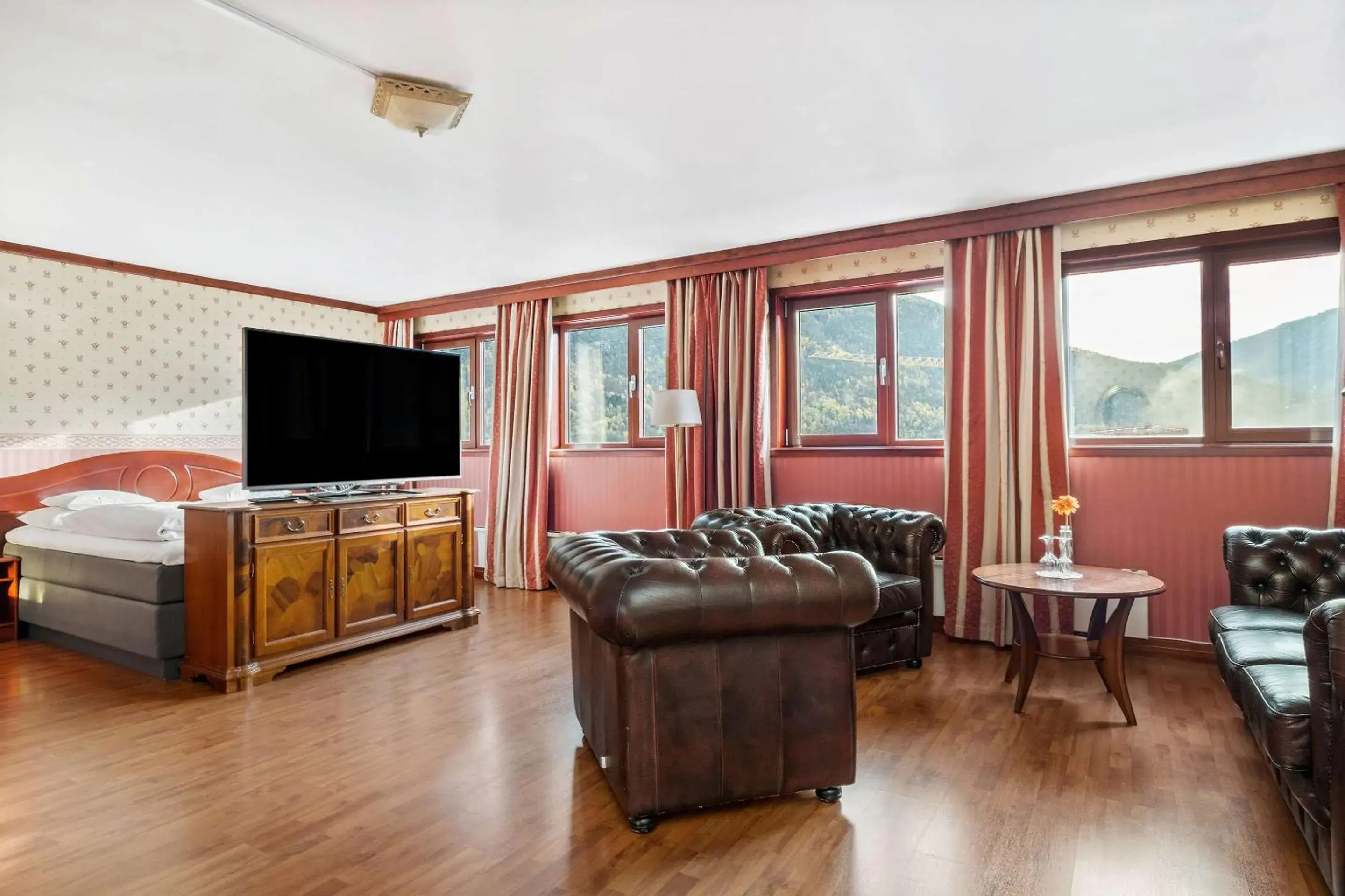 Junior King Suite in Best Western Laegreid Hotell Junior King Suite in Best Western Laegreid Hotell