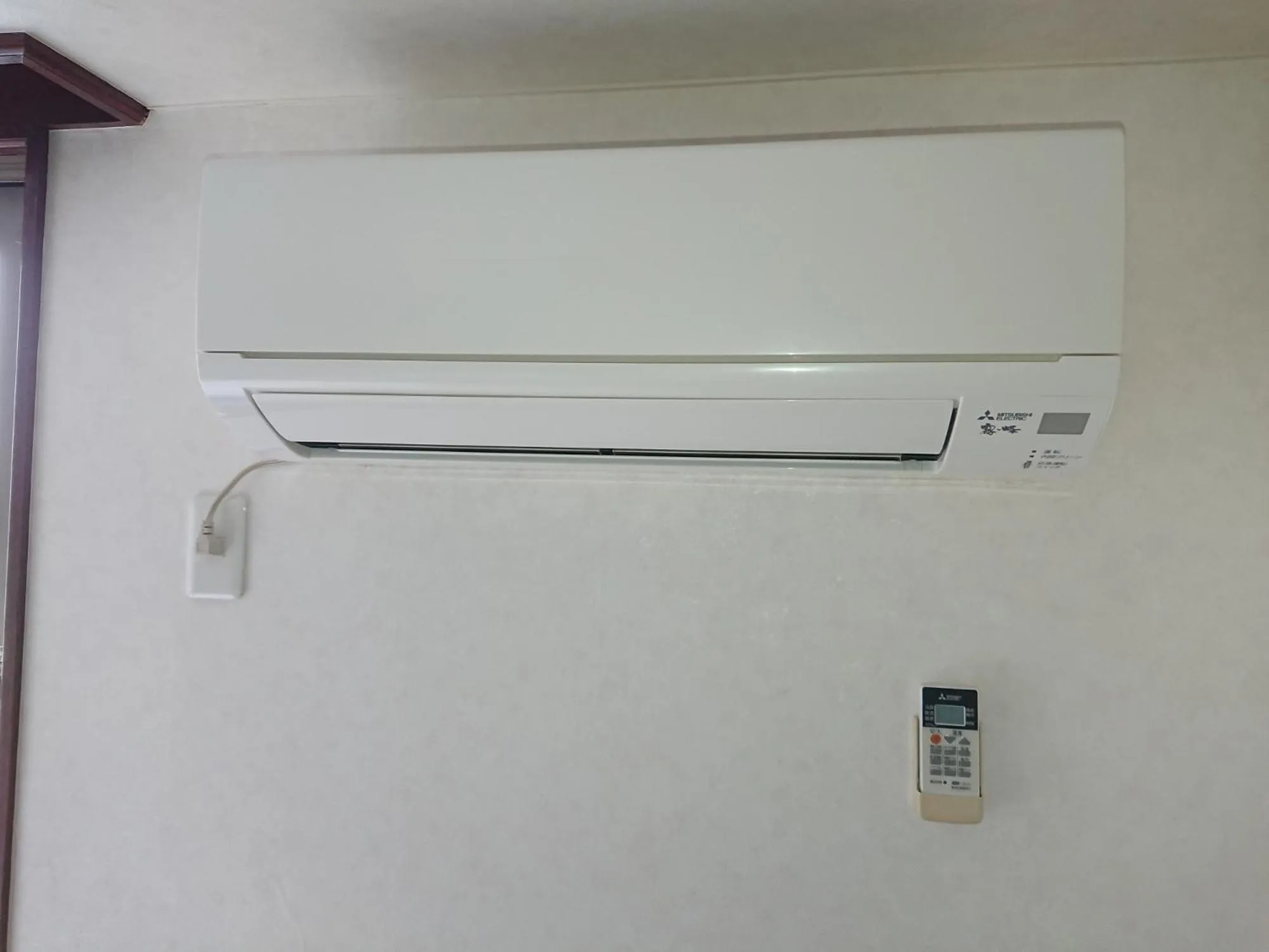 air conditioner in Hotel Honjo