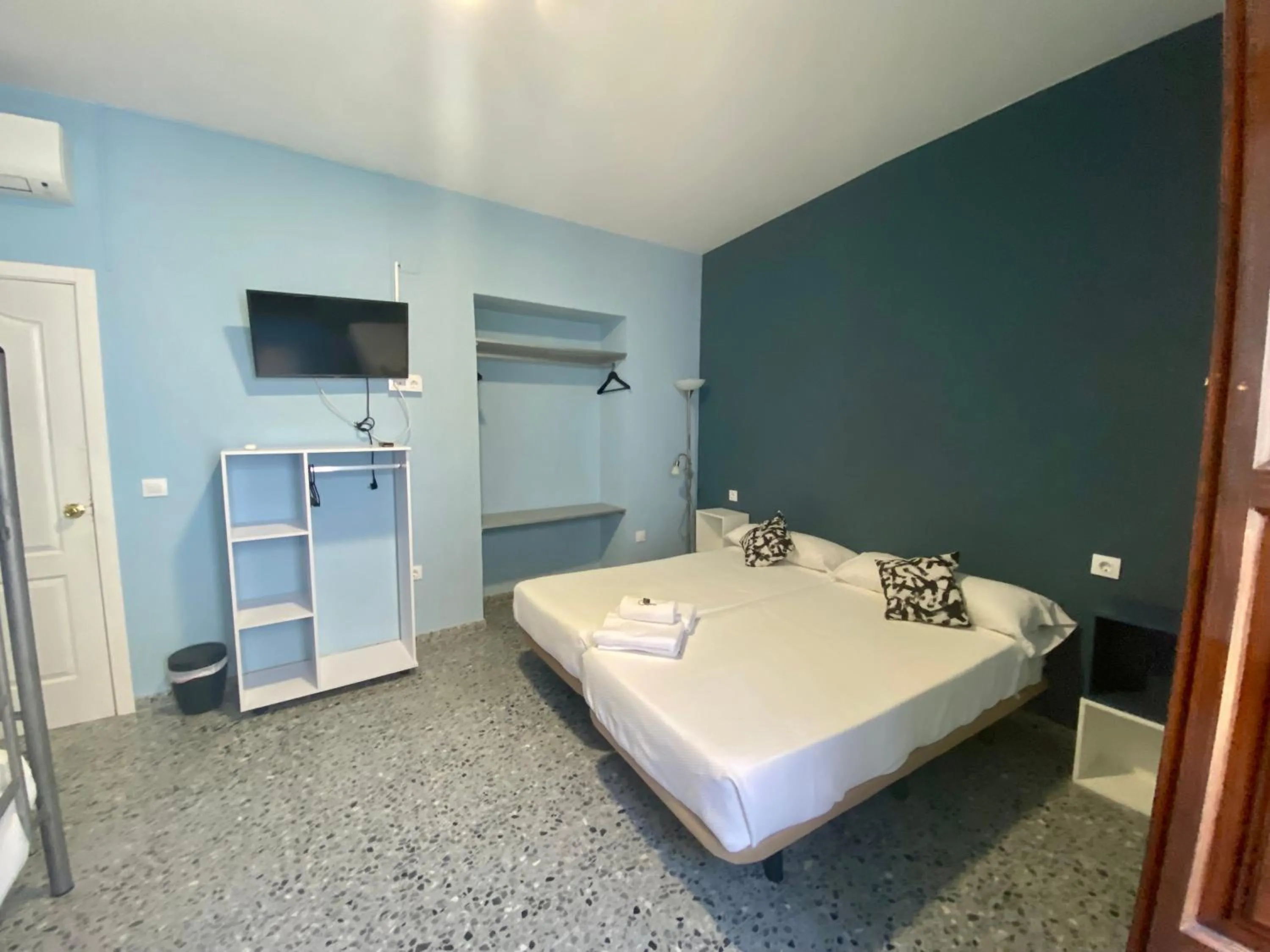 Bed in Patio de la Plateria