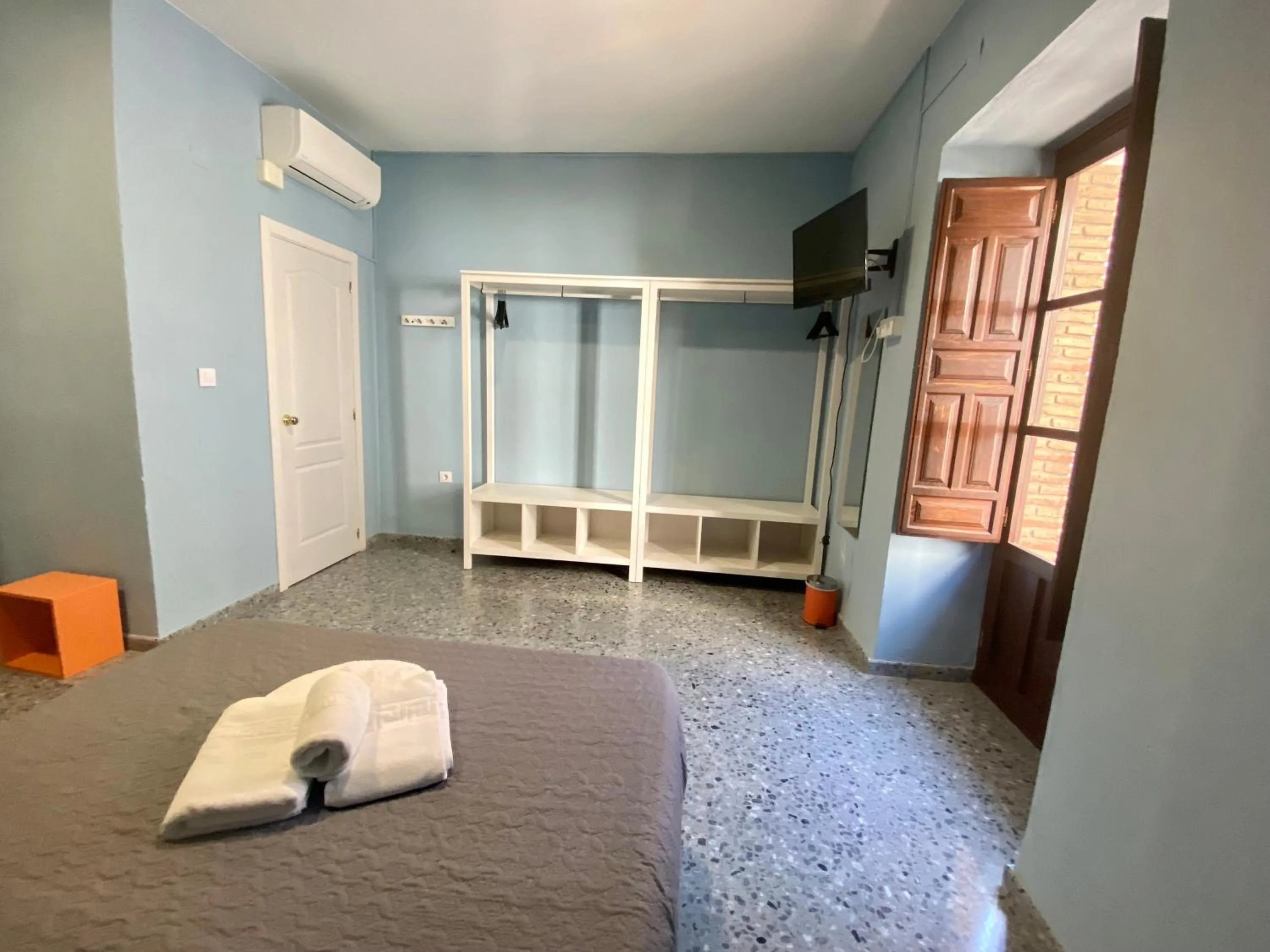 Bed in Patio de la Plateria