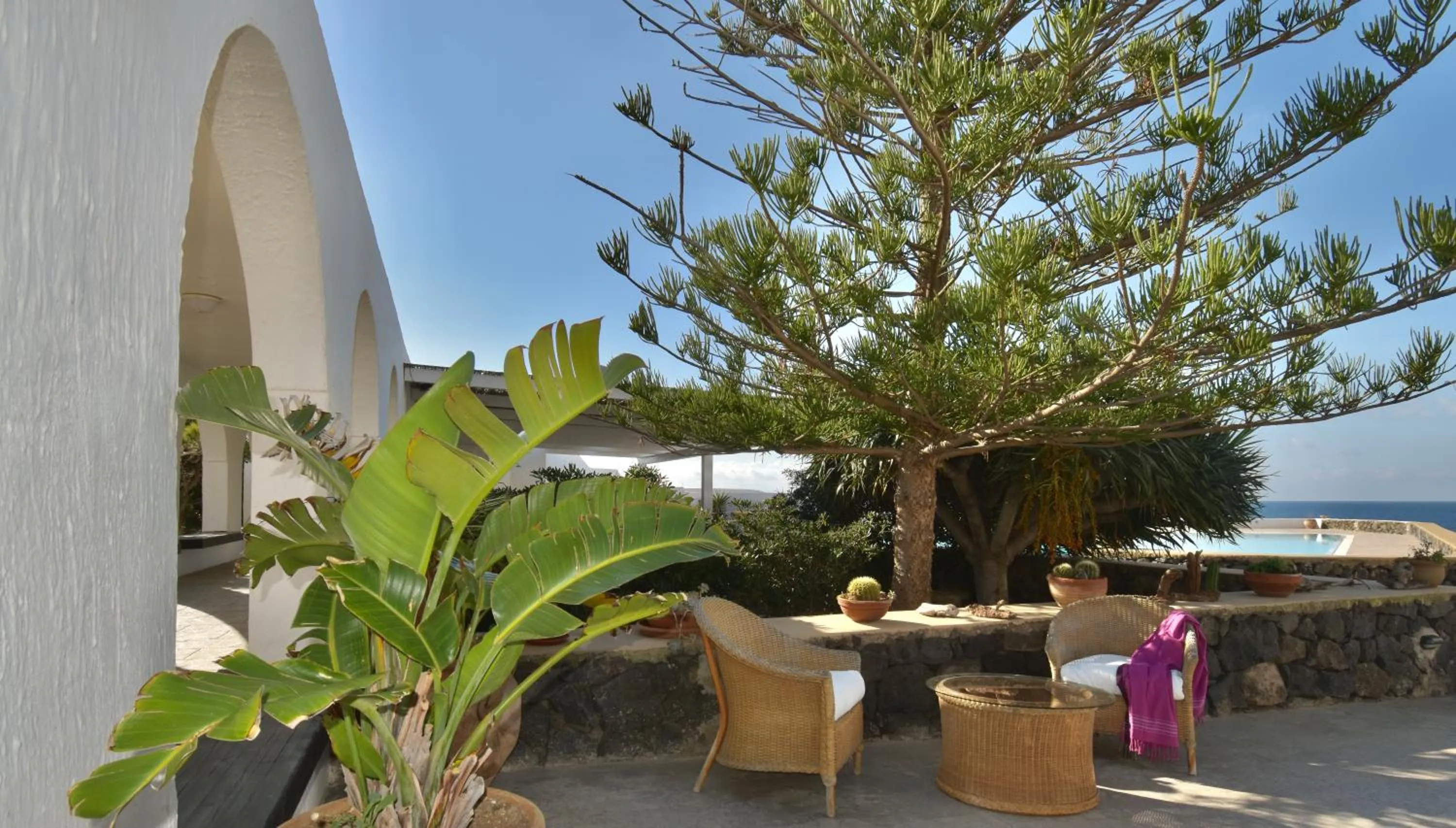 Garden in Cossyra Hotel