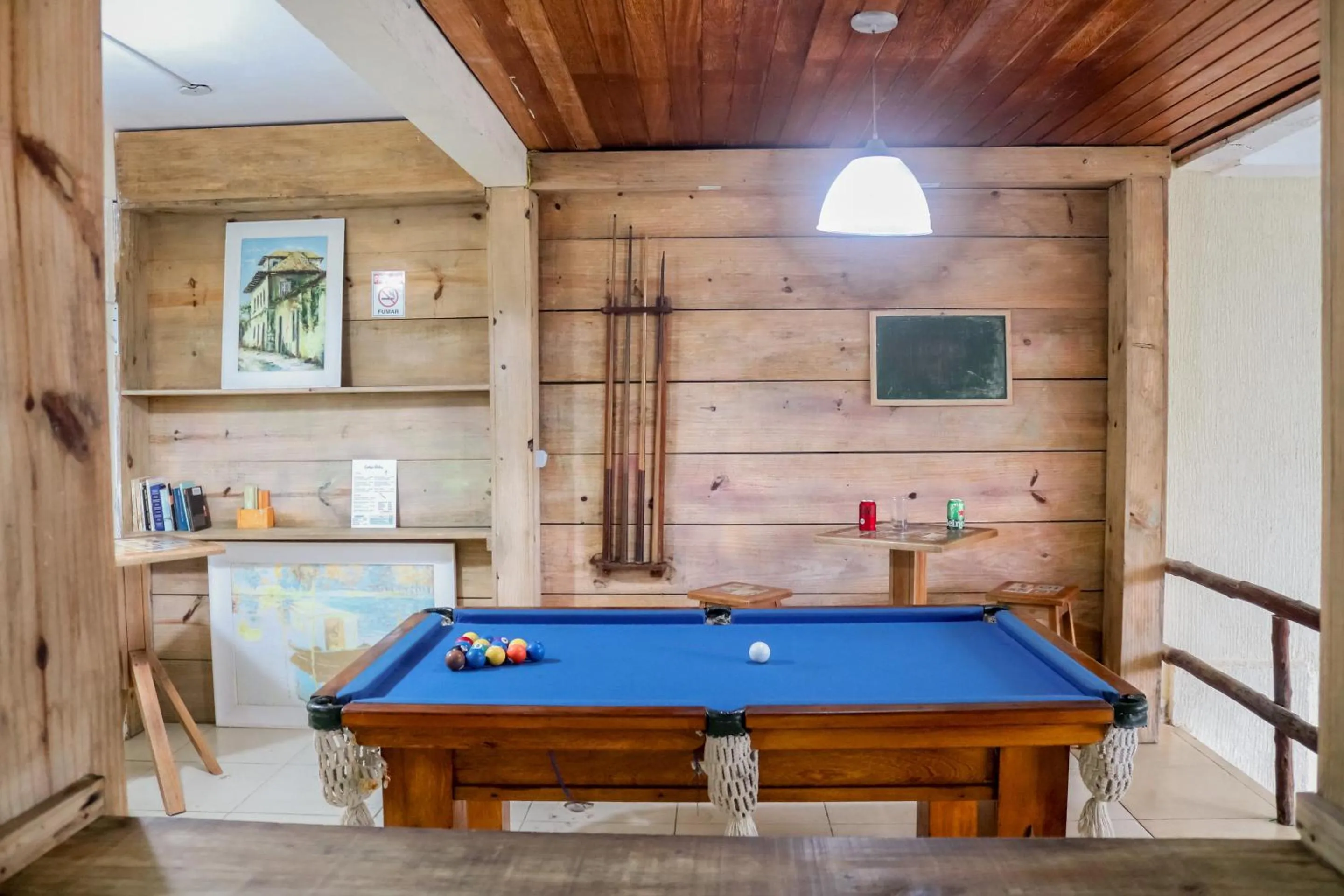 Billiard in Pousada do Albatroz