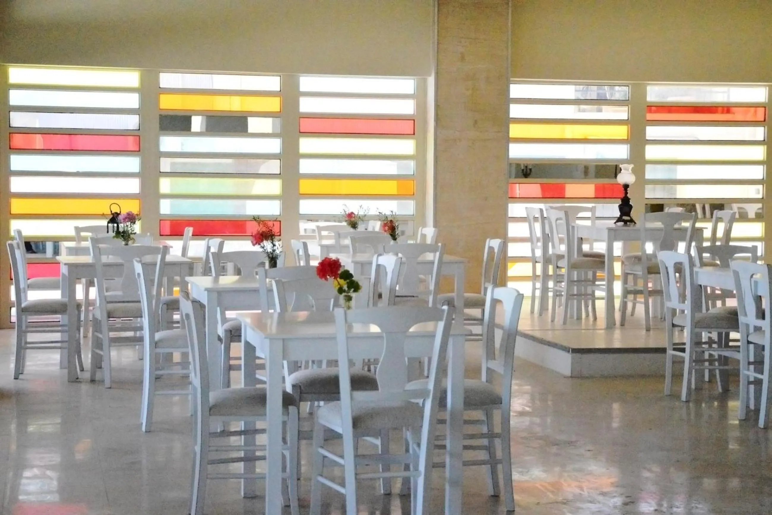 Restaurant/places to eat in Ionion Star Hotel