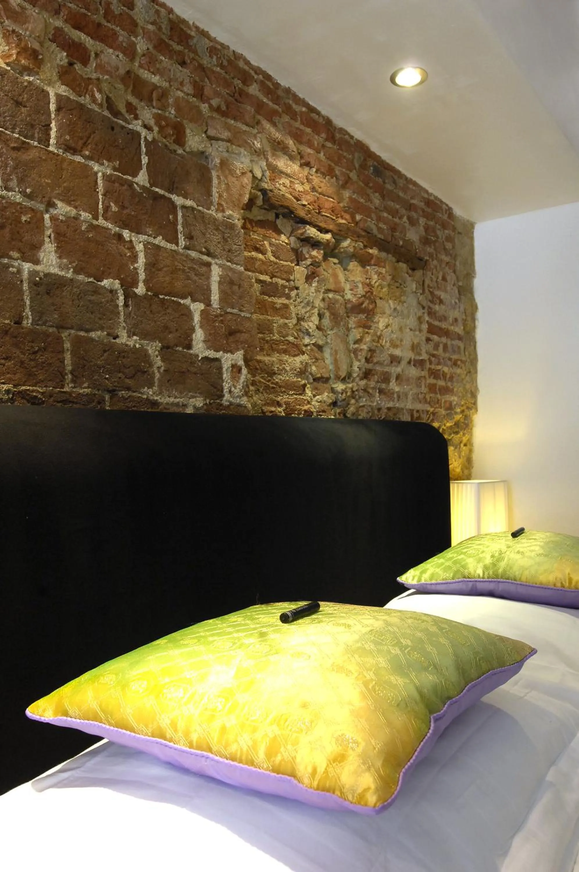 Decorative detail, Bed in Amsterdam Boutique Apartments