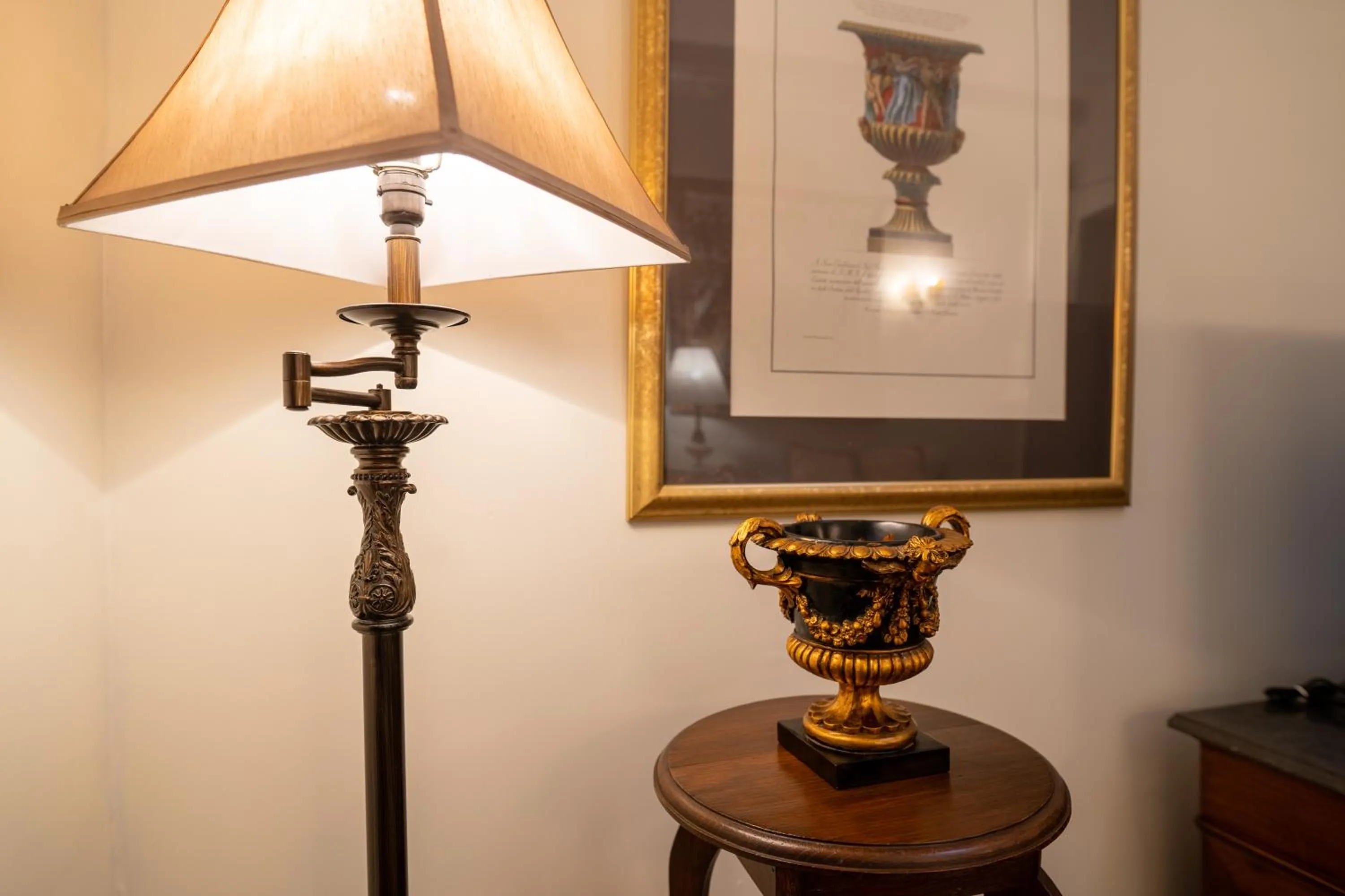 Decorative detail in Mansion Alcazar