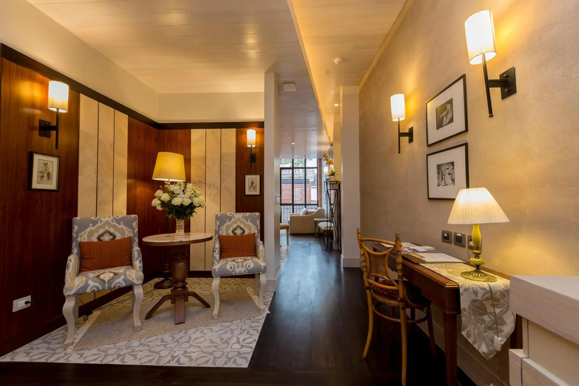 Living room in Mansion Alcazar