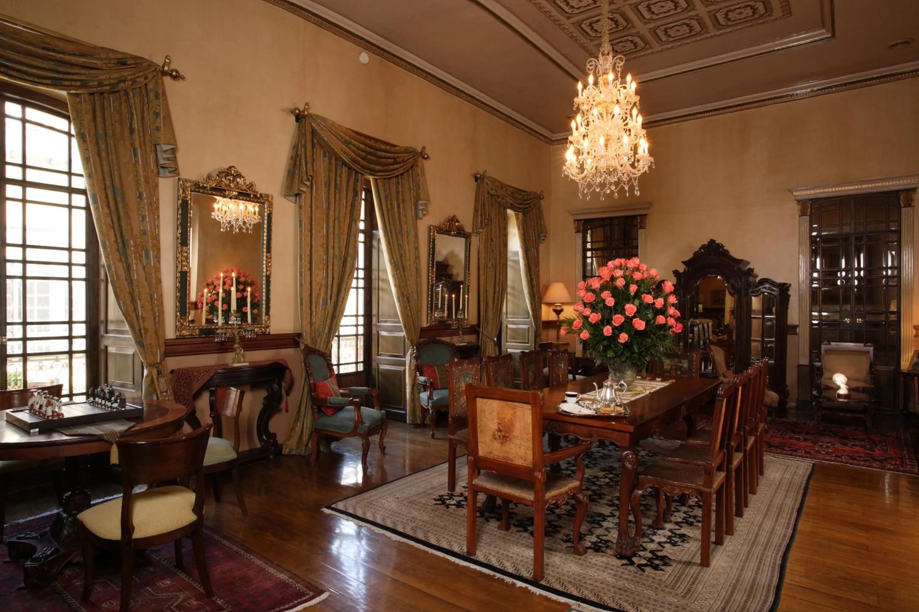 Communal lounge/ TV room in Mansion Alcazar