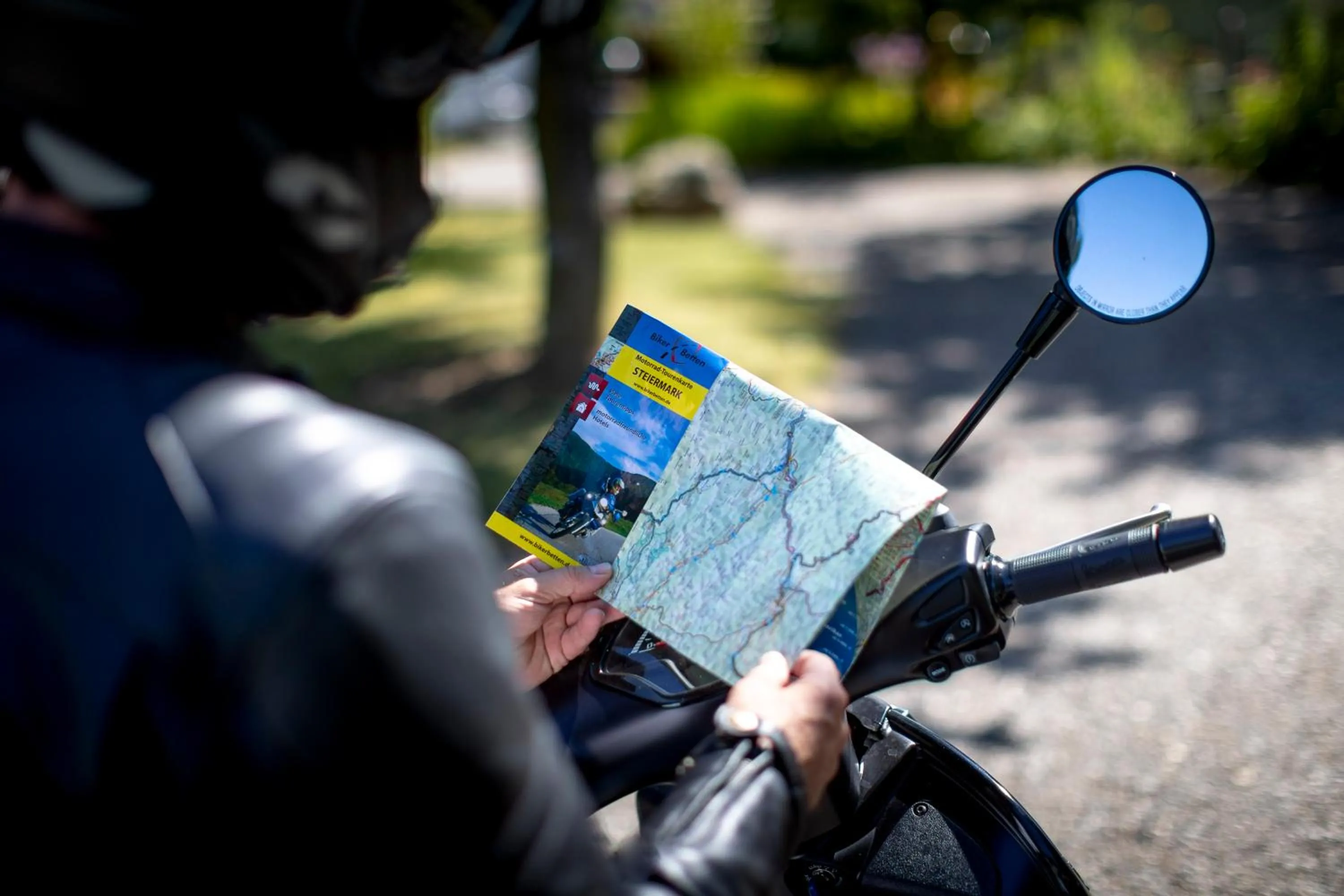 Guests in Komfort Appartements Zirbenland - adults only - no dogs