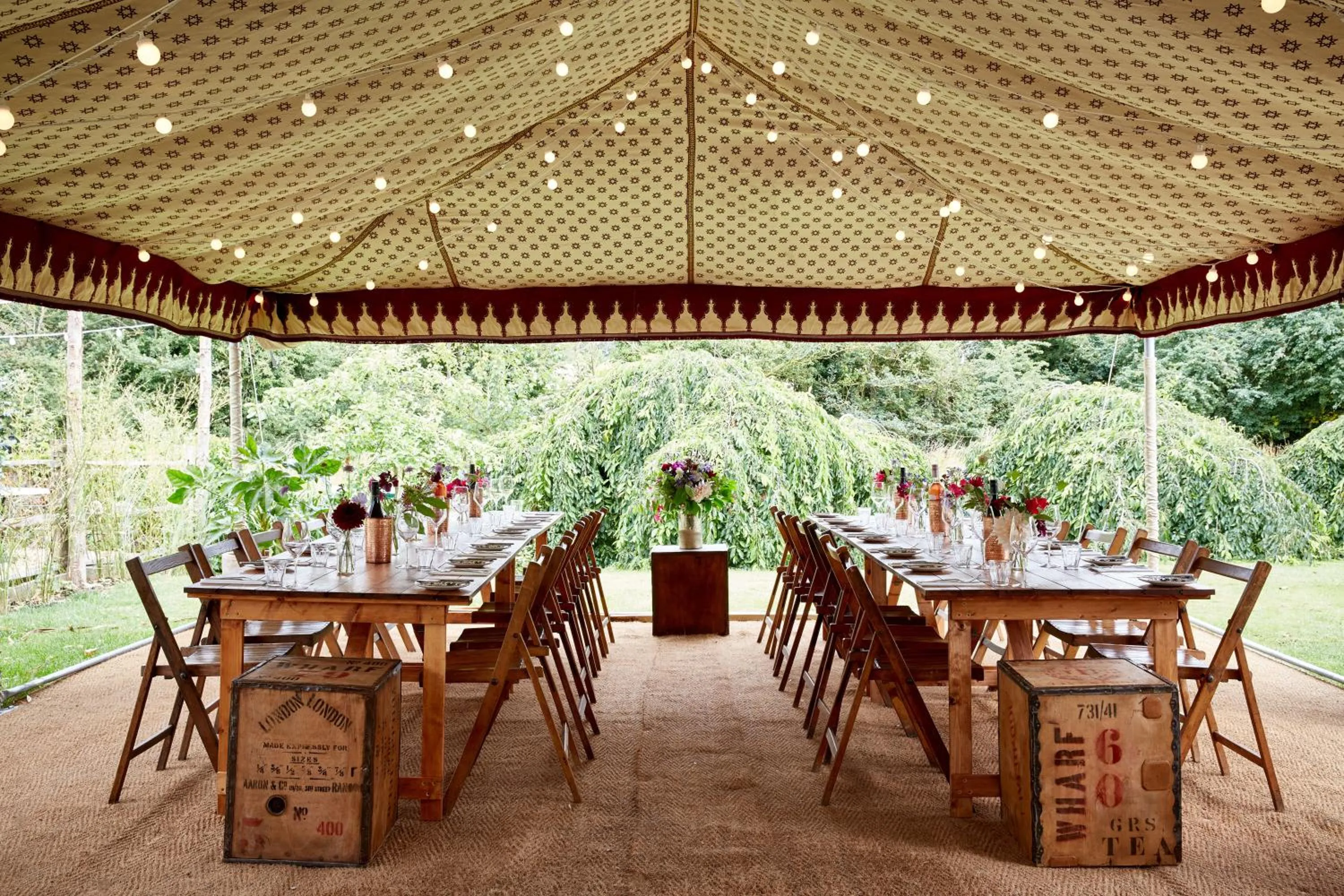 Restaurant/places to eat in Artist Residence Oxfordshire