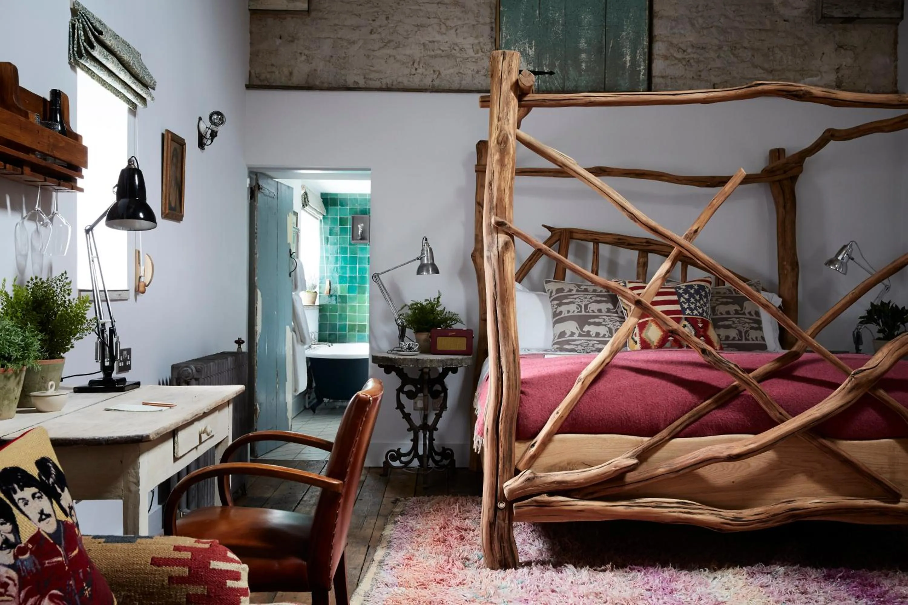 Bed in Artist Residence Oxfordshire