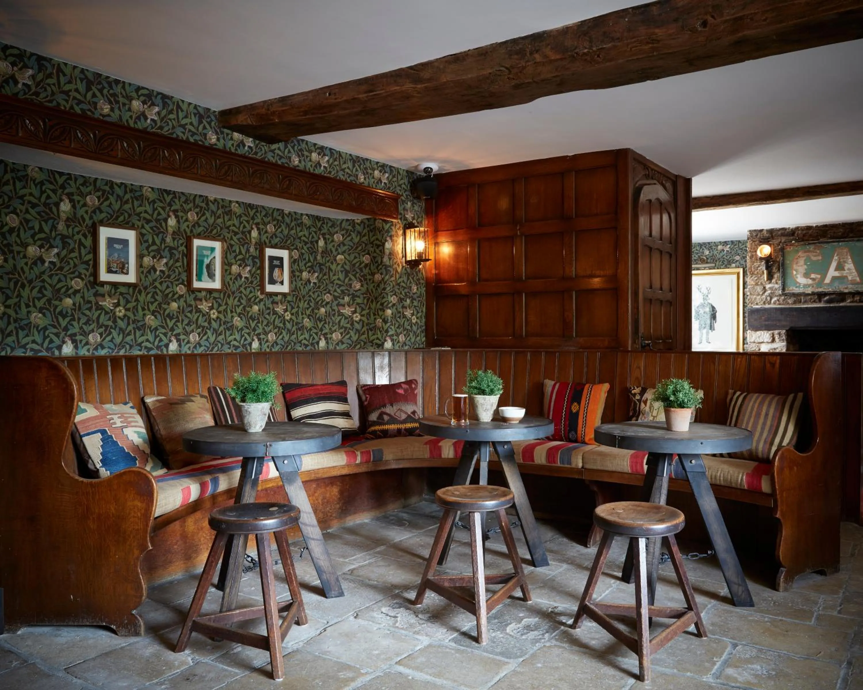 Living room in Artist Residence Oxfordshire