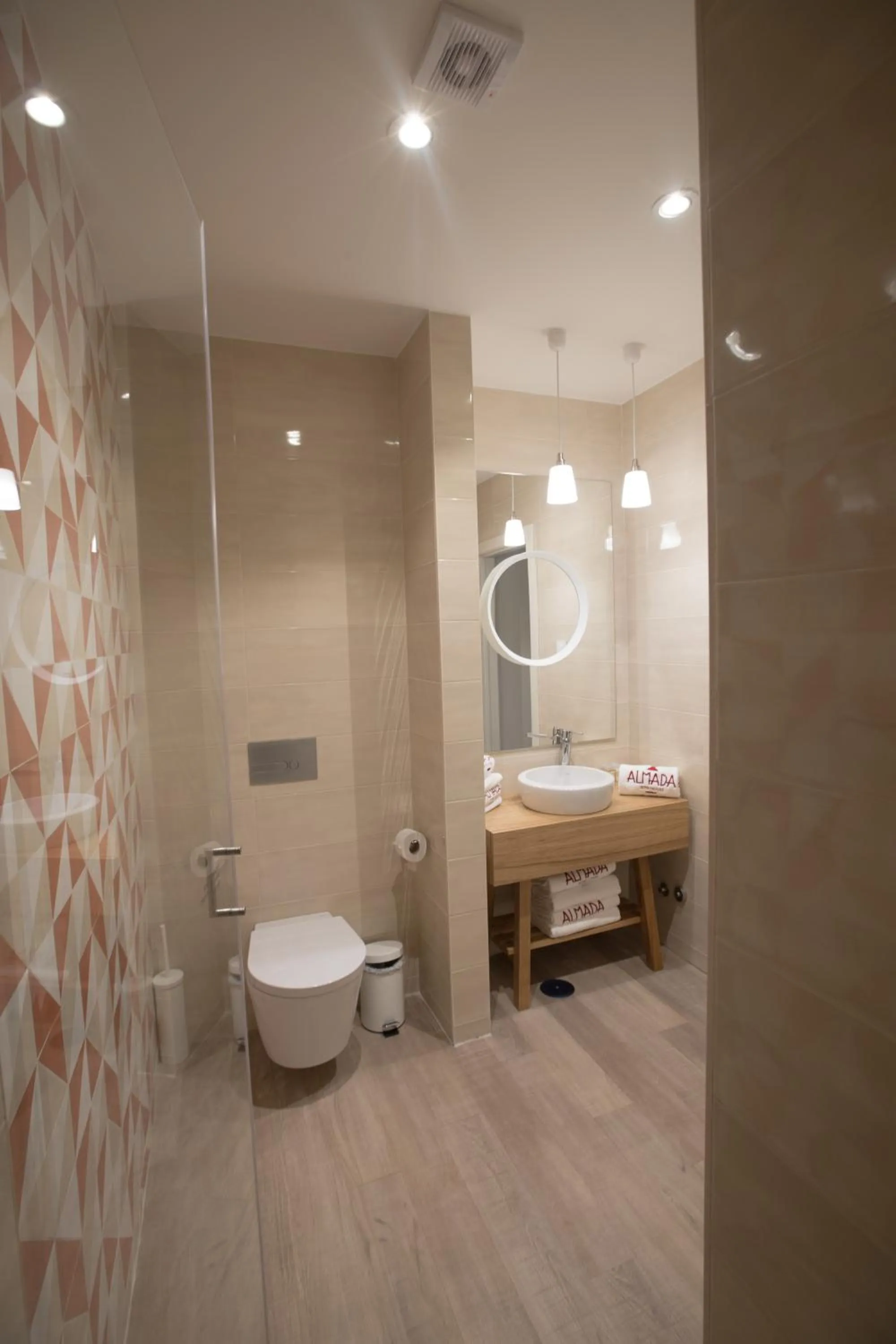 Bathroom in Almada Wine House - Tourism Apartments