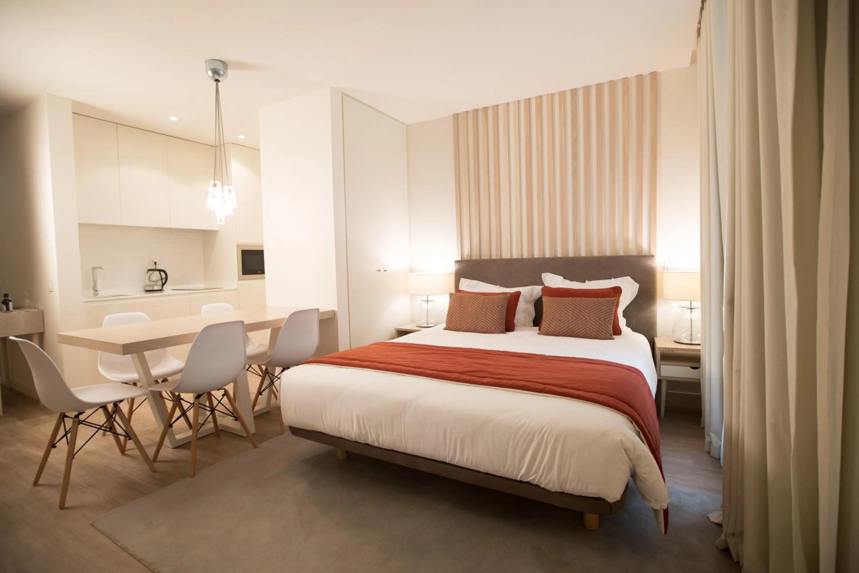 Bed in Almada Wine House - Tourism Apartments