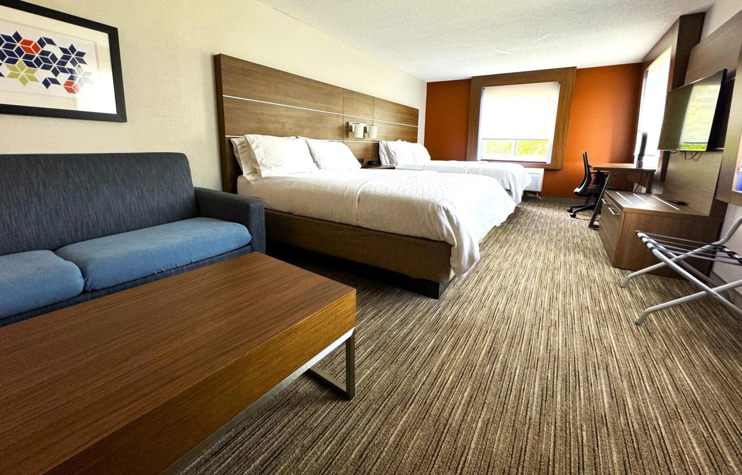 Bed in Holiday Inn Express & Suites - Lincoln East - White Mountains by IHG