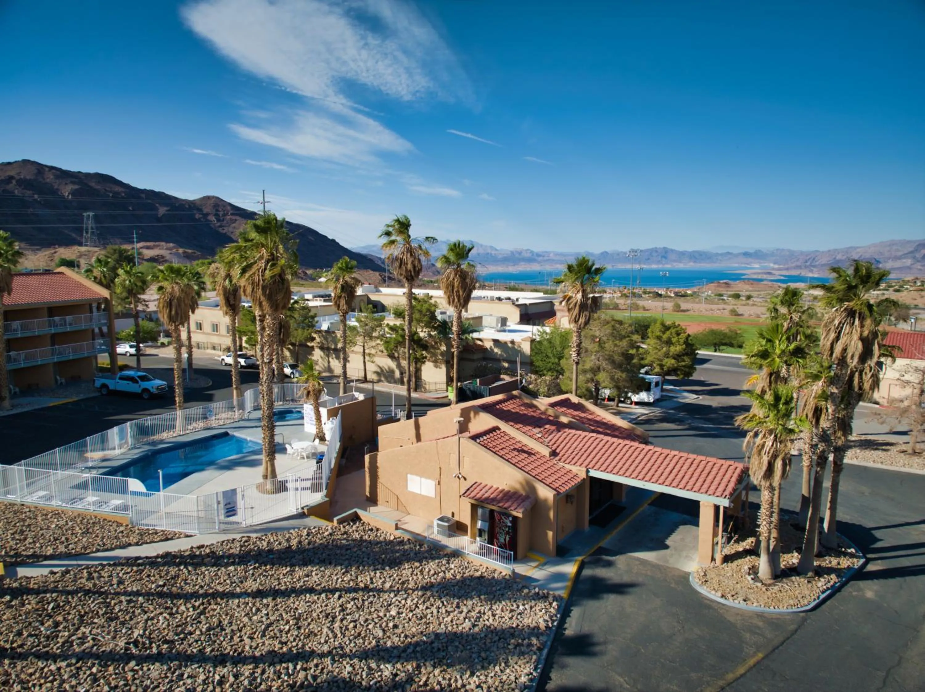Lake Mead Inn