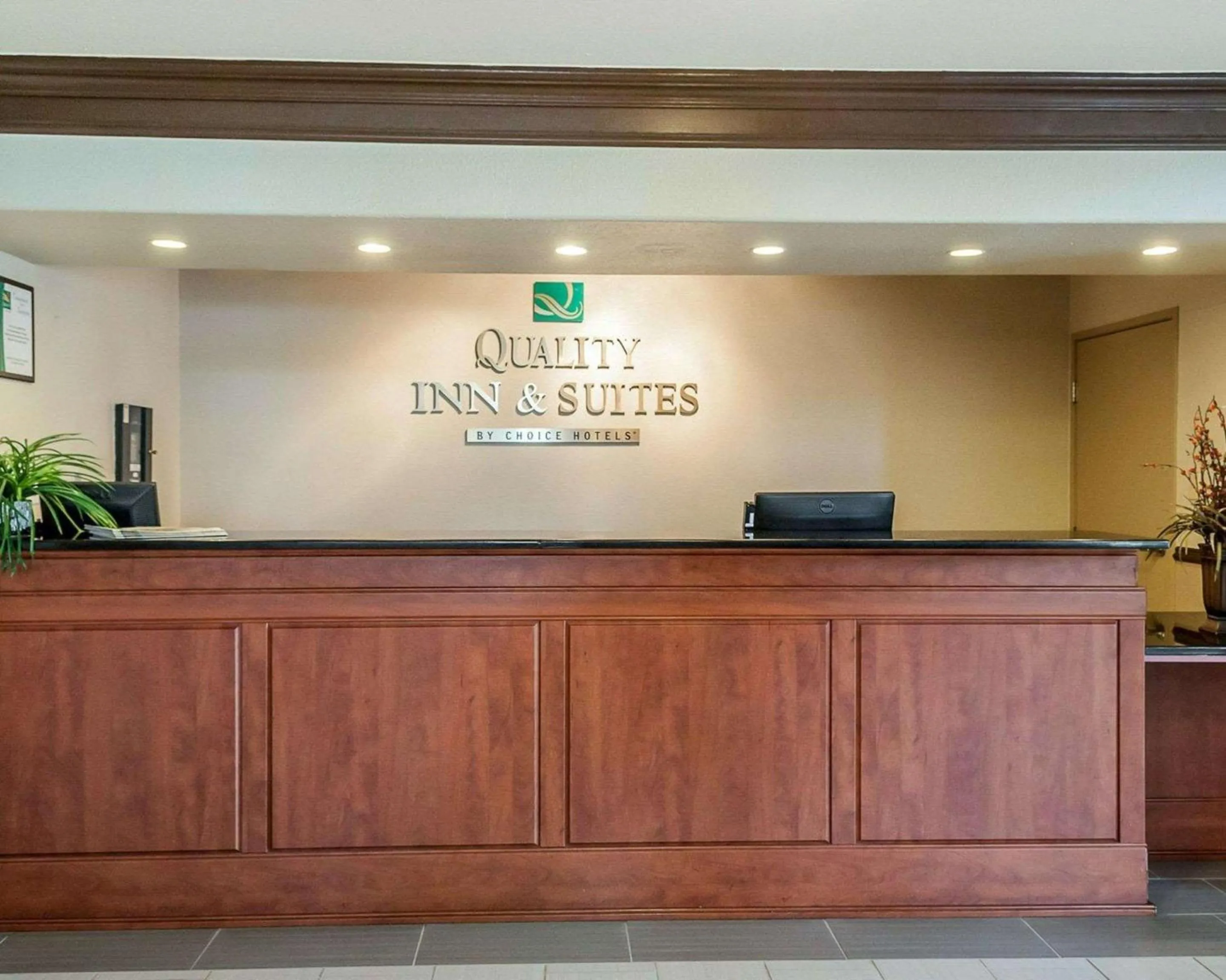 Lobby or reception in Quality Inn & Suites Albuquerque West