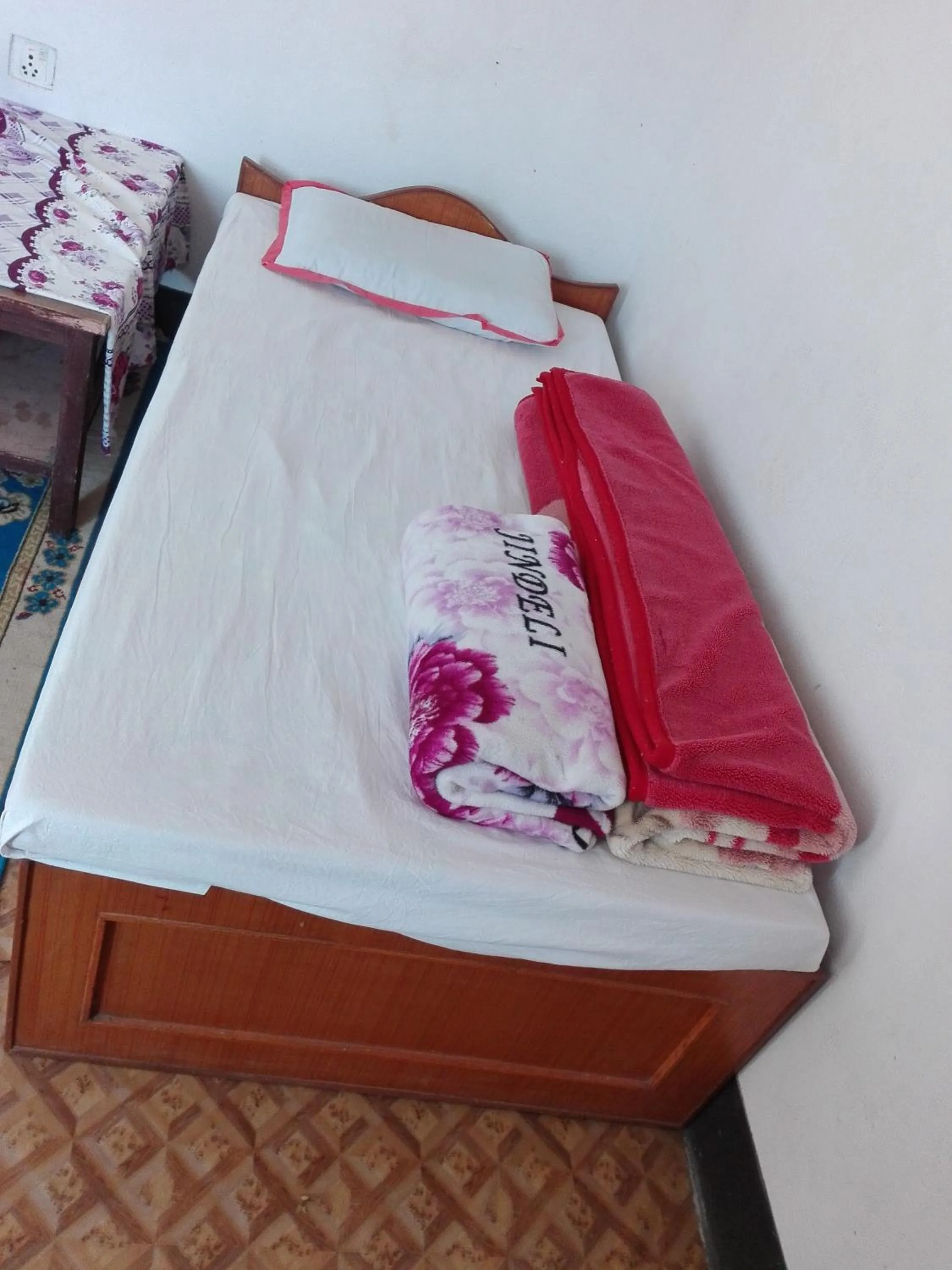 kayastha restaurant & lodge