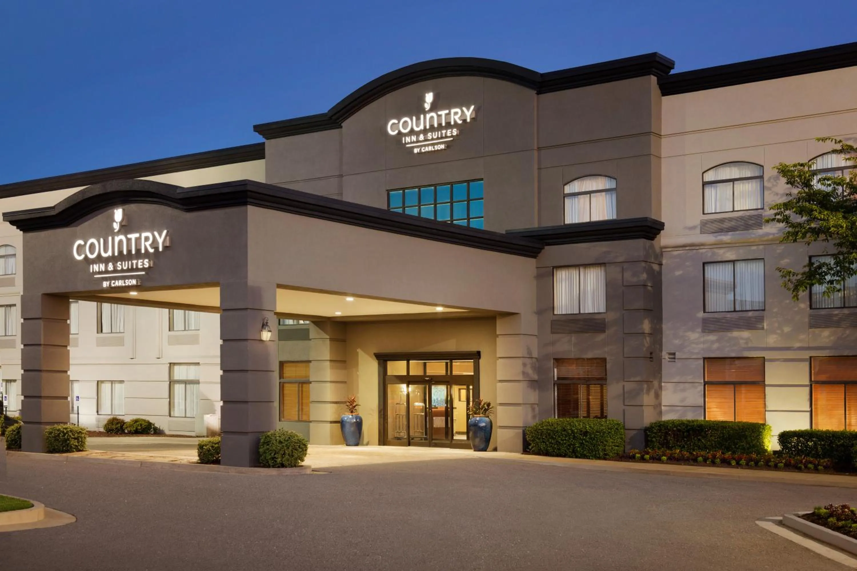 Facade/entrance in Country Inn & Suites by Radisson, Wolfchase-Memphis, TN