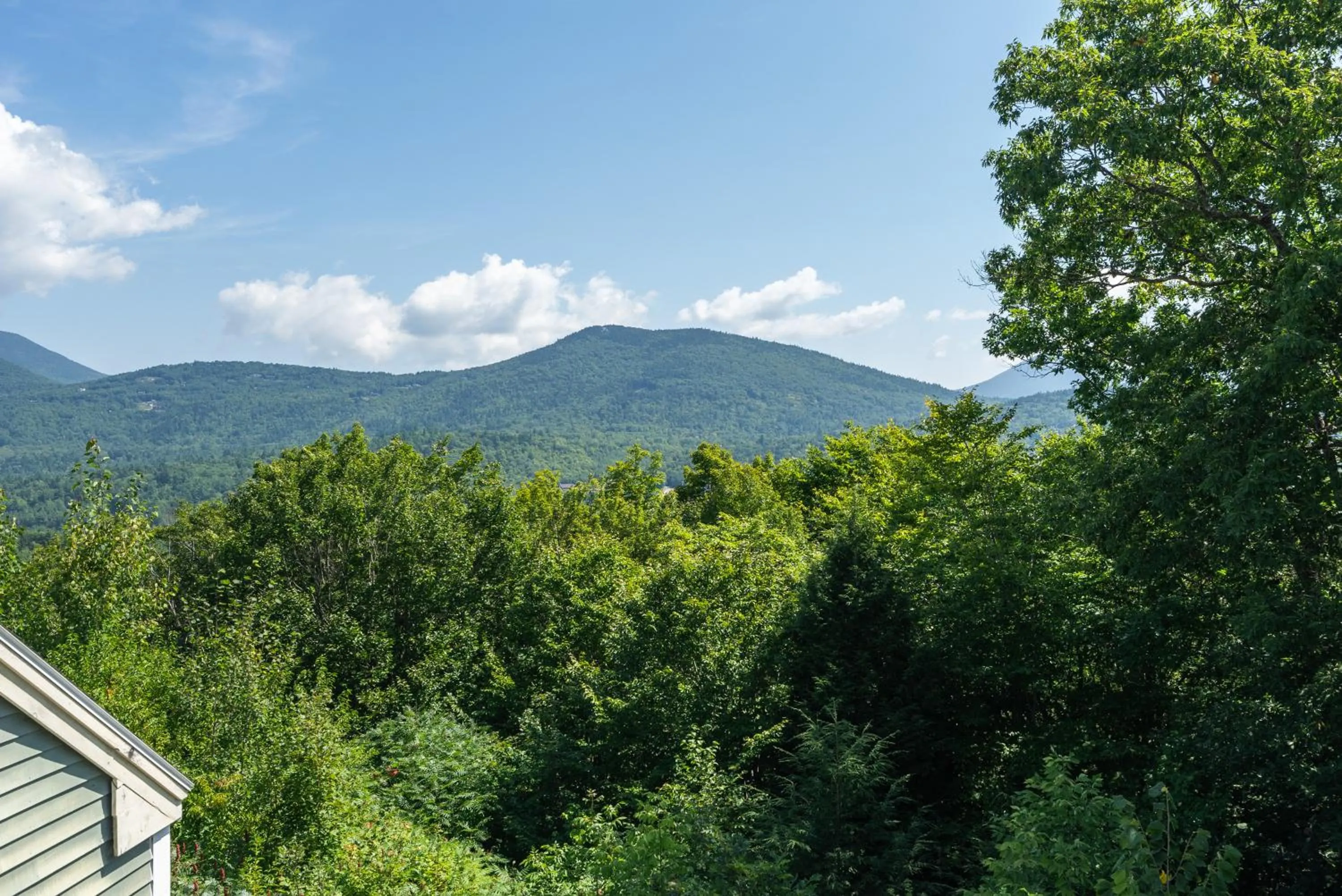 Mountain view in Nordic Village Condominium Resort