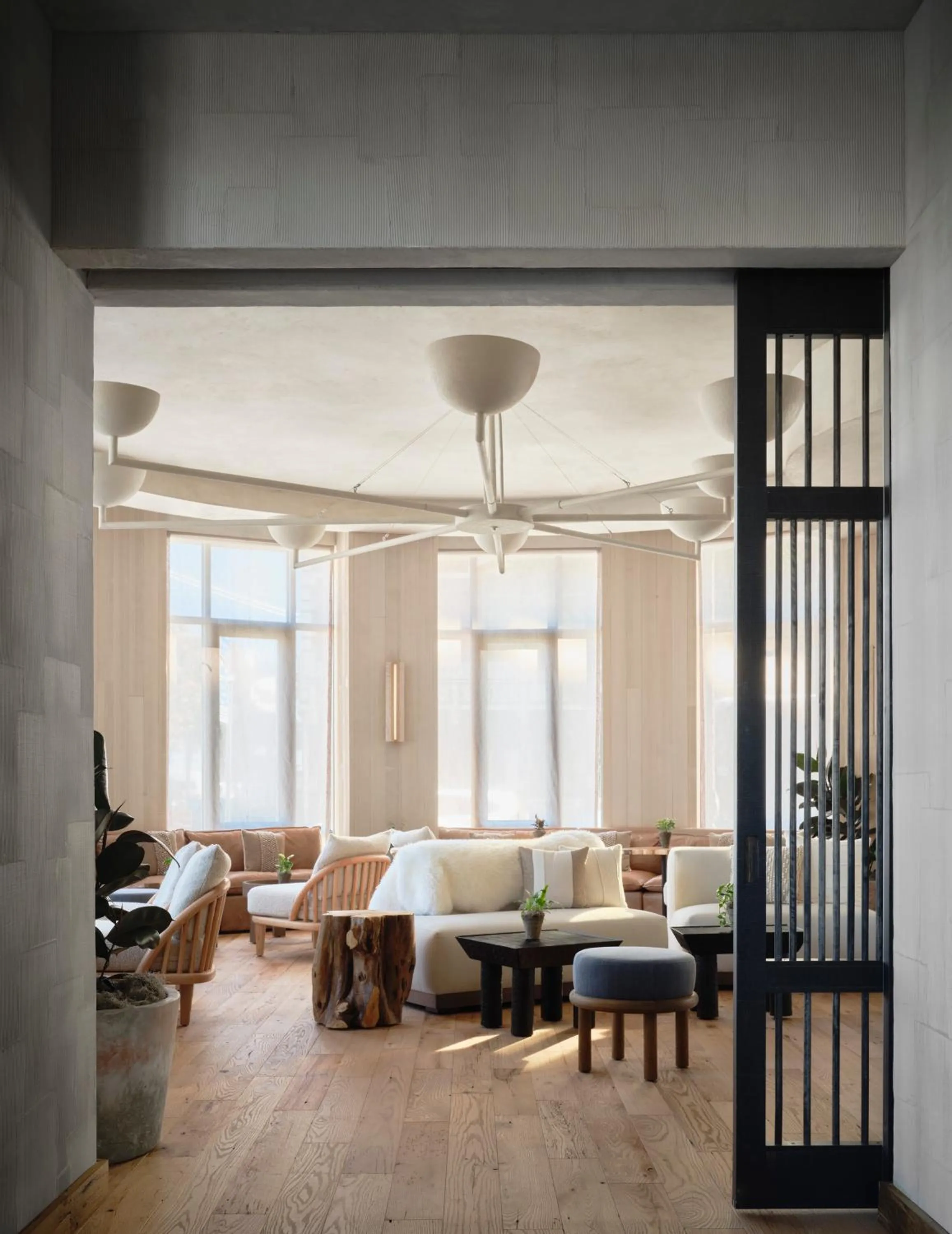 Lounge or bar in 1 Hotel San Francisco