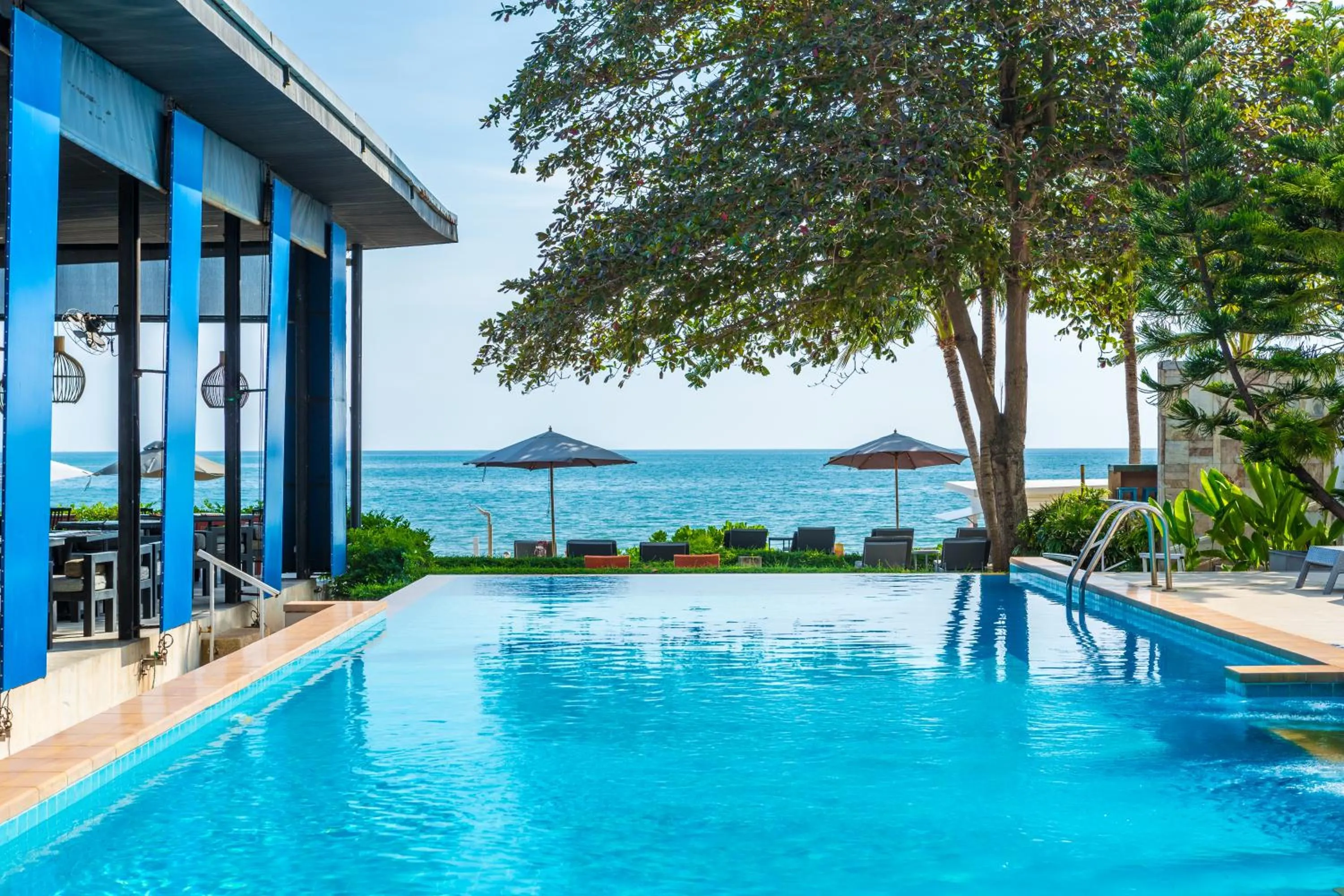 Swimming pool in Bandara On Sea, Rayong