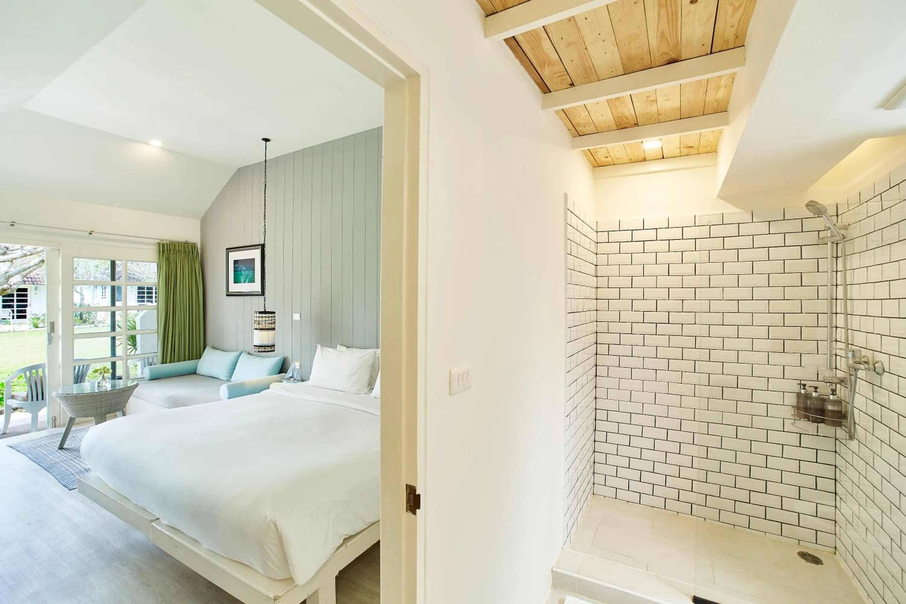 Photo of the whole room, Bed in Bandara On Sea, Rayong