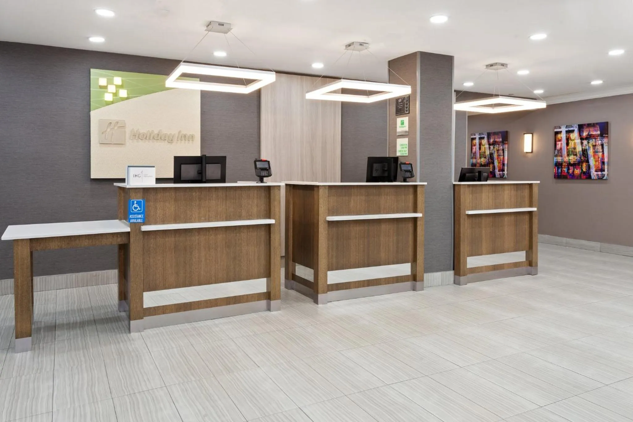 Property building in Holiday Inn Chicago/Oak Brook by IHG